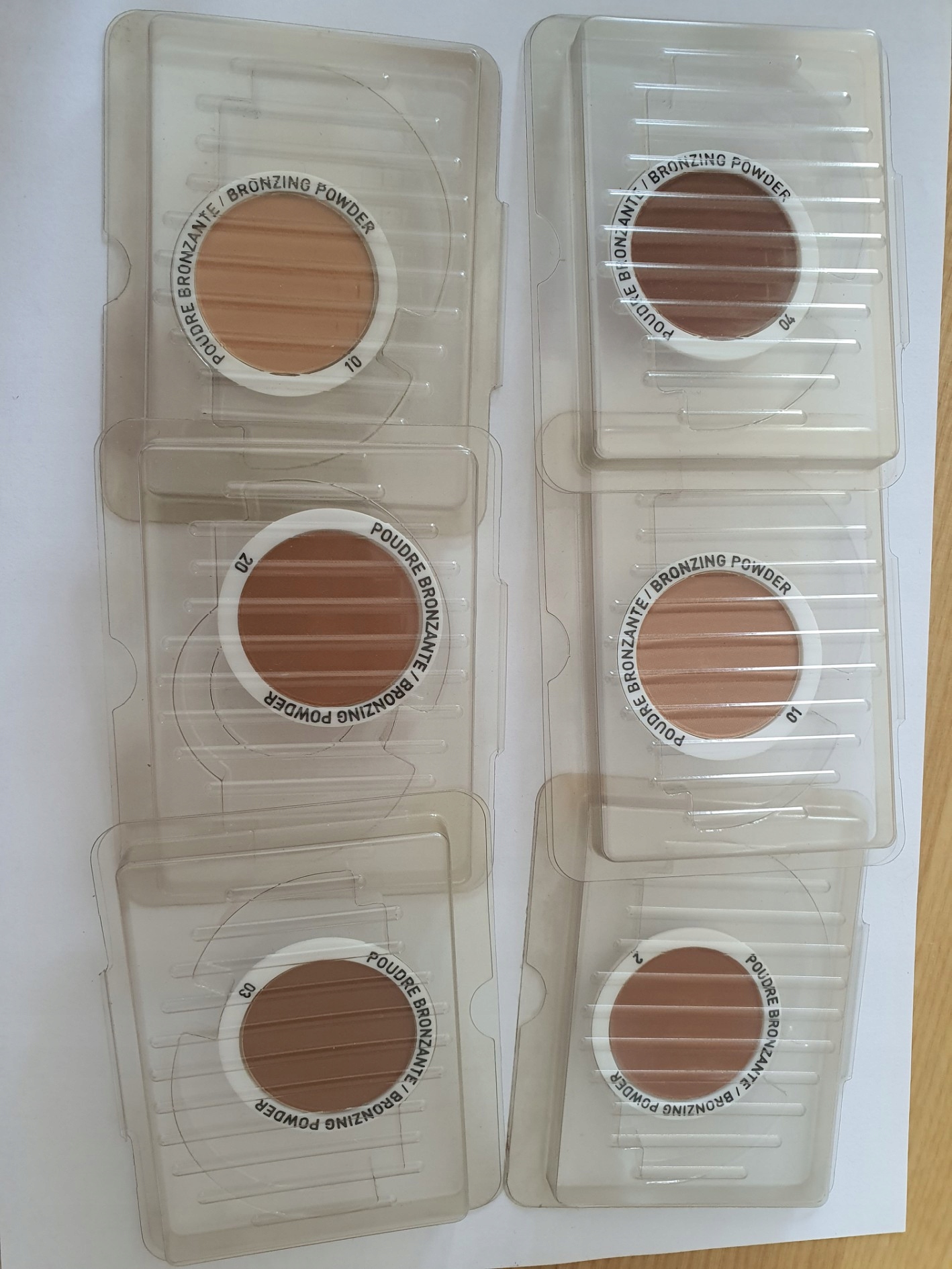 Guerlain Bronzing powder Bronzer do twarzy 4