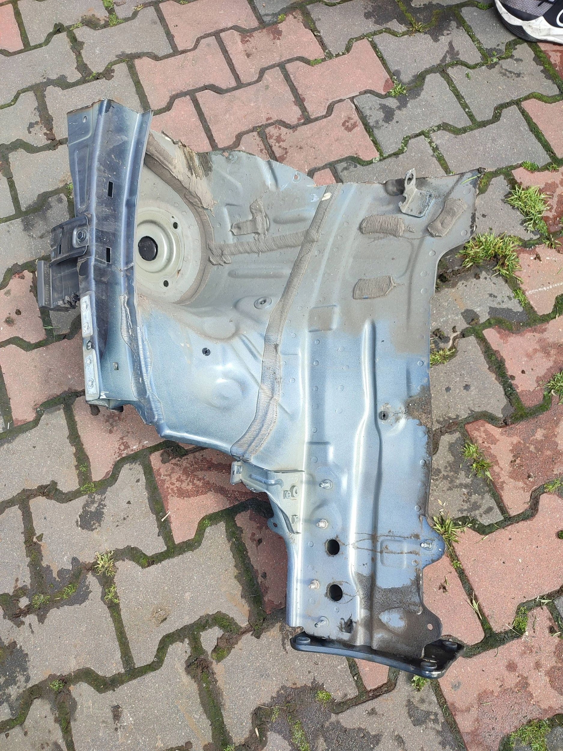 Seat Arona 2019 left side quarter front