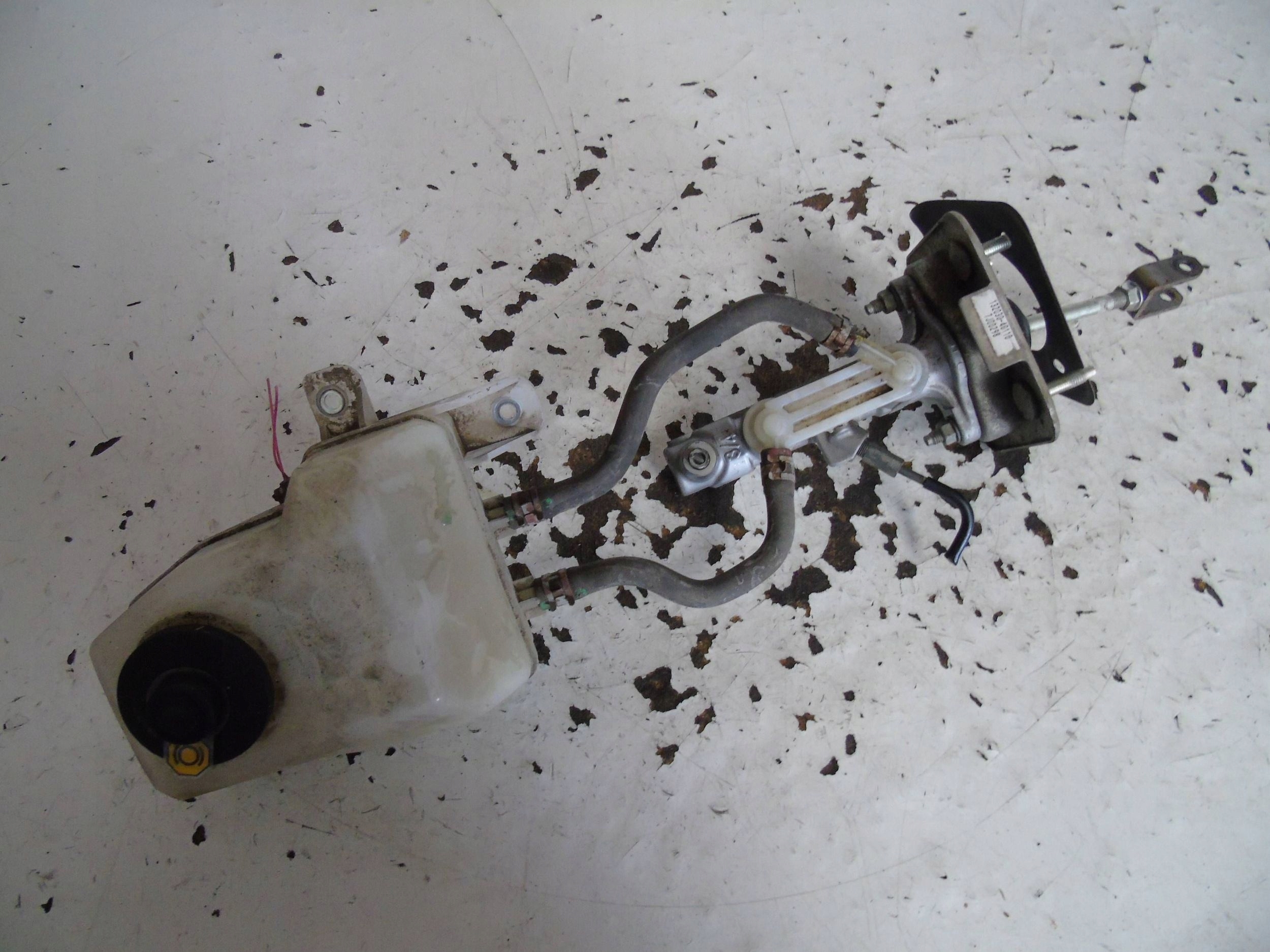 POMPA HAMULCOWA Toyota Prius II 132030-40110