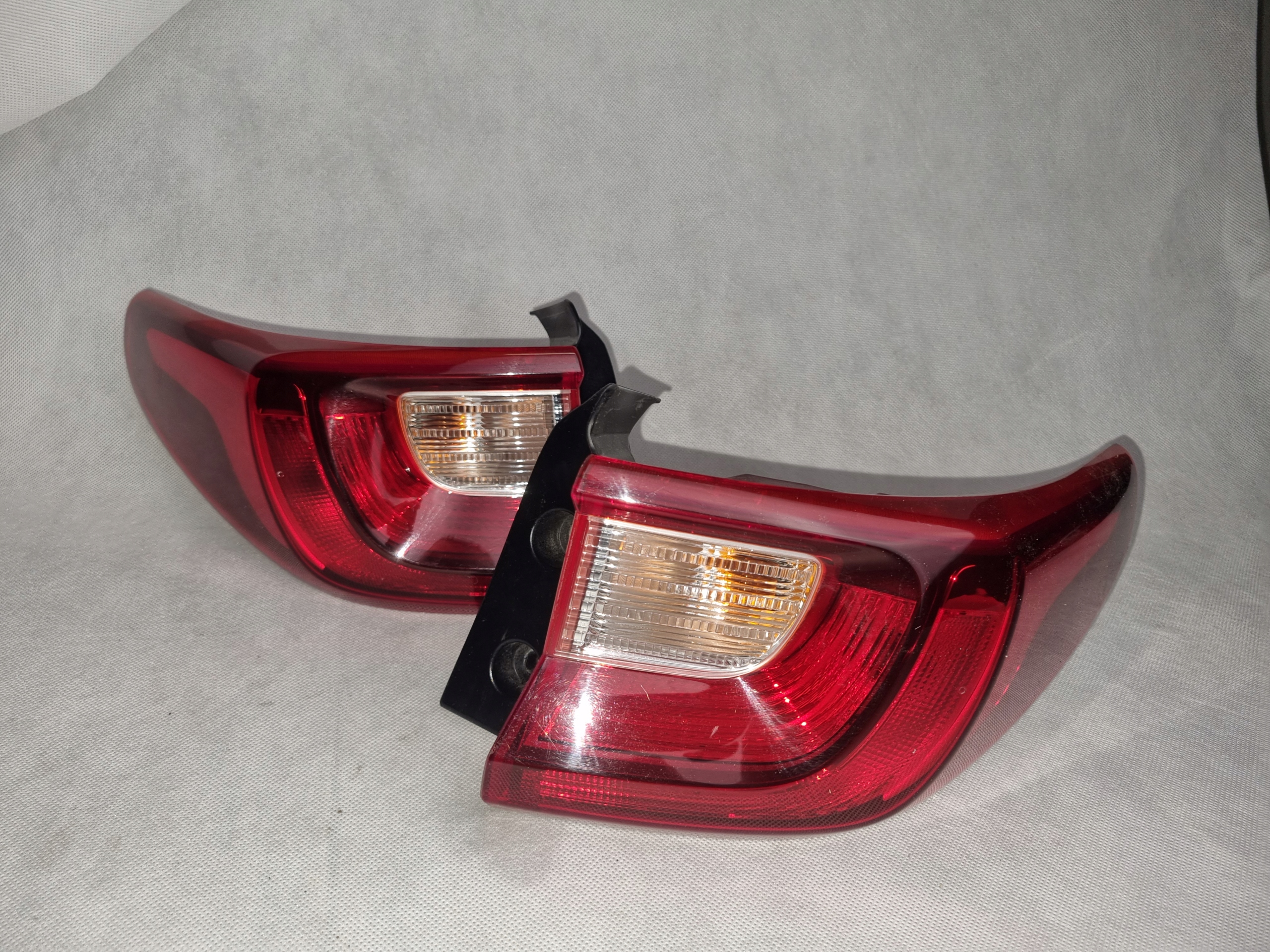 KIA STONIC 17- LAMPA TYLNA TYŁ LEWA LUB PRAWA