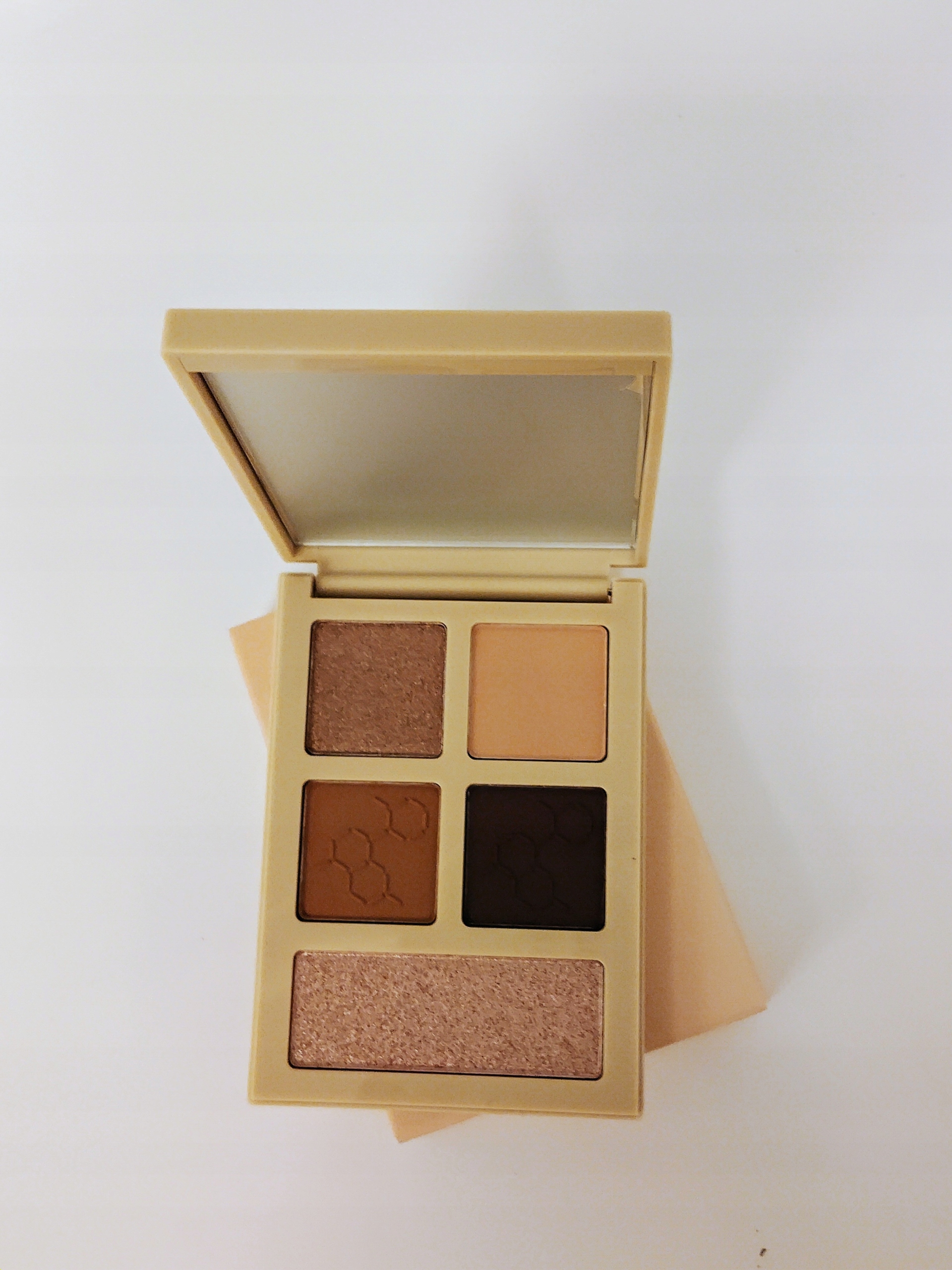 Dermomedica Eyeshadow Palette Glam Soft paletka stínů 6,5 g
