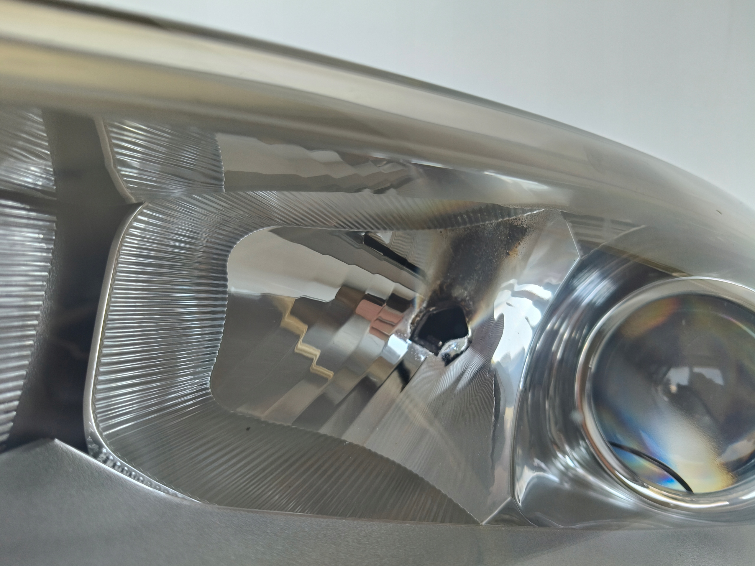 light left REFLEKTOR FORD FIESTA MK7 12- LIFT LED