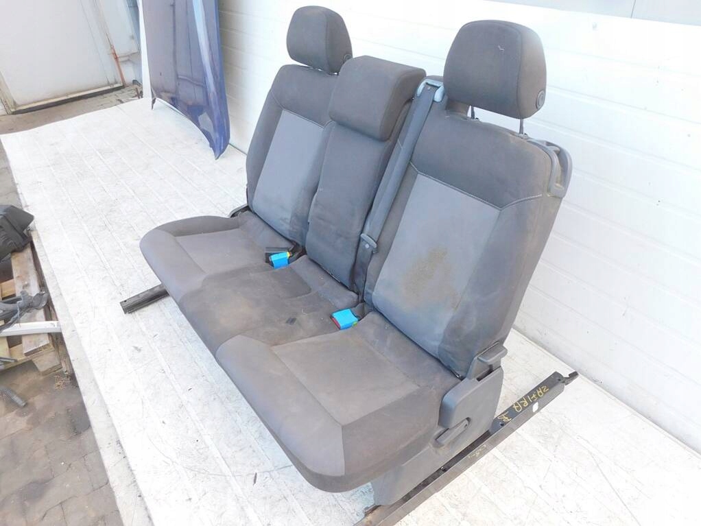 opel ZAFIRA b 1.9 08r диван зад кресла 2