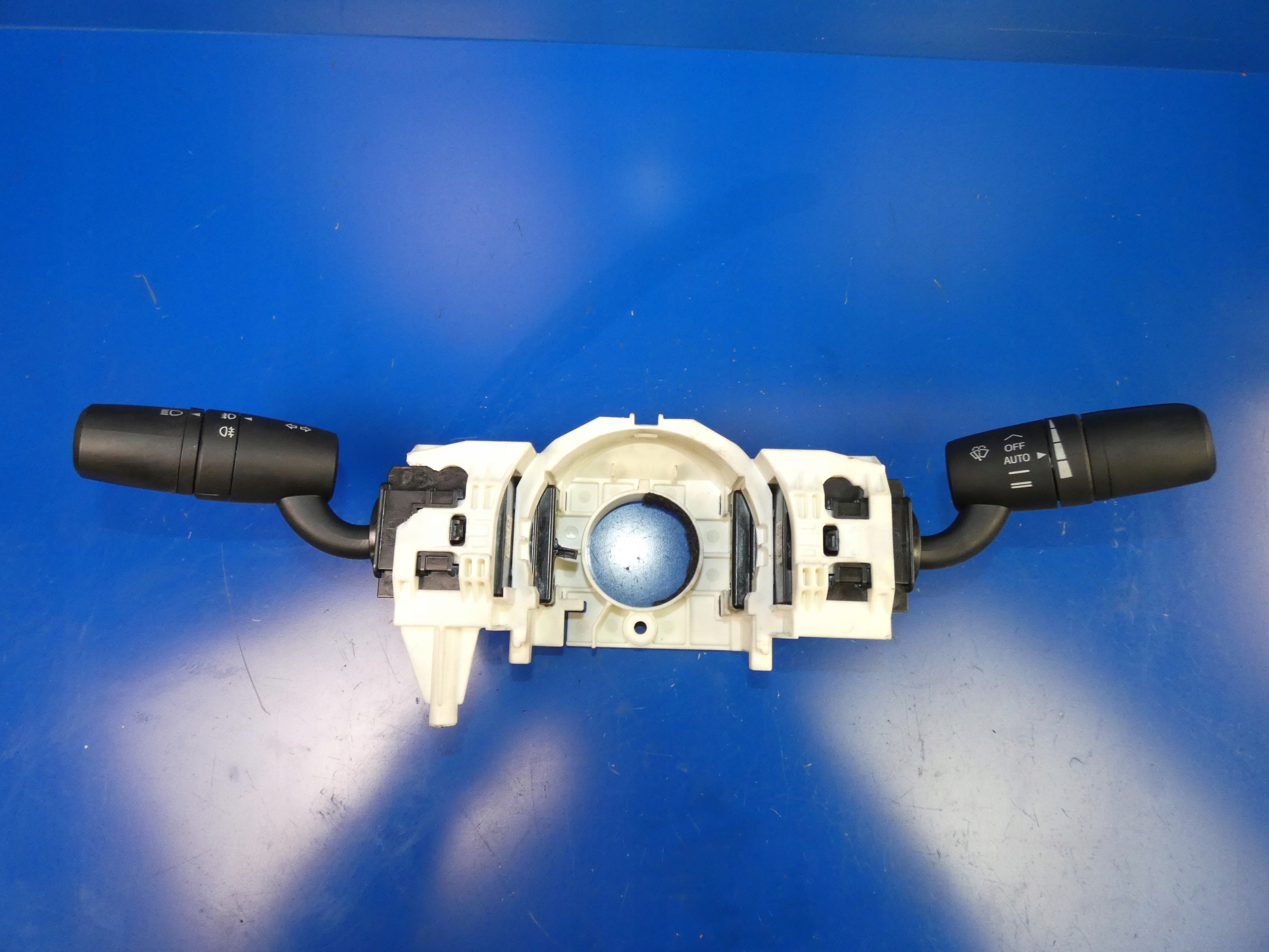 MAZDA 6 III GJ steering wheel levers and controls control