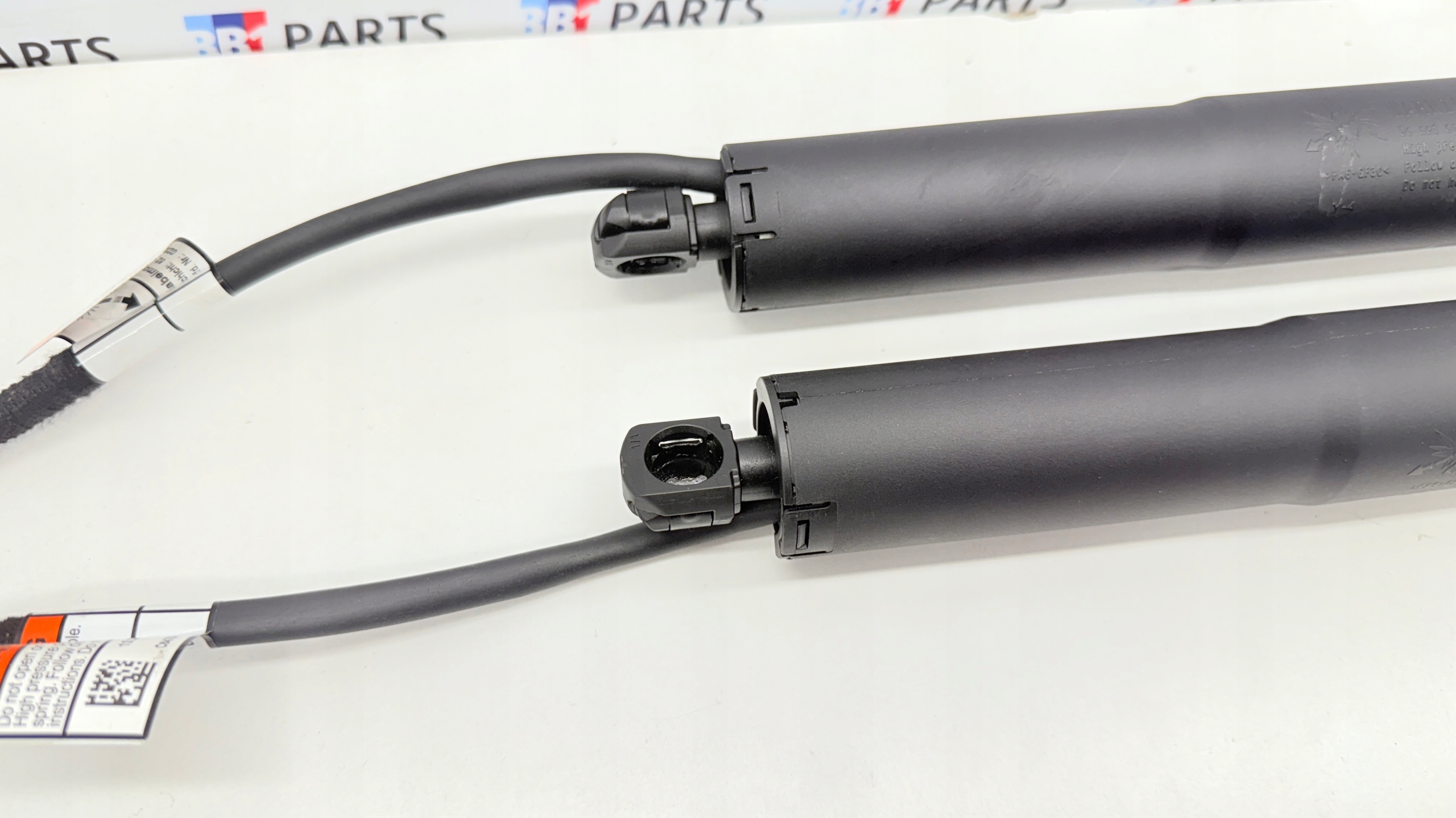 BMW G31 damper bonnet boot electrical 8494106