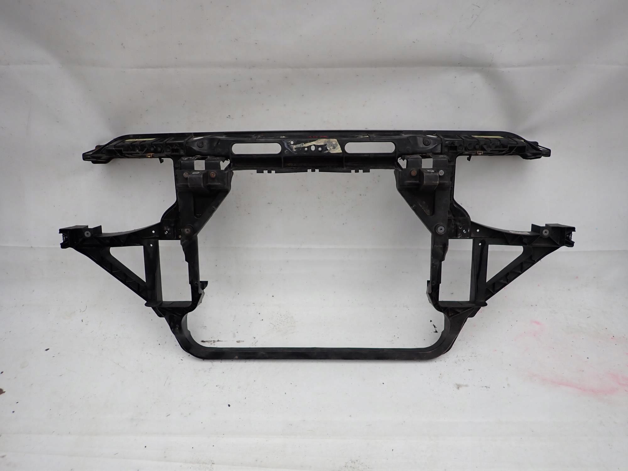 BMW X3 and 1 E83 03-10 support panel for radiators pillar