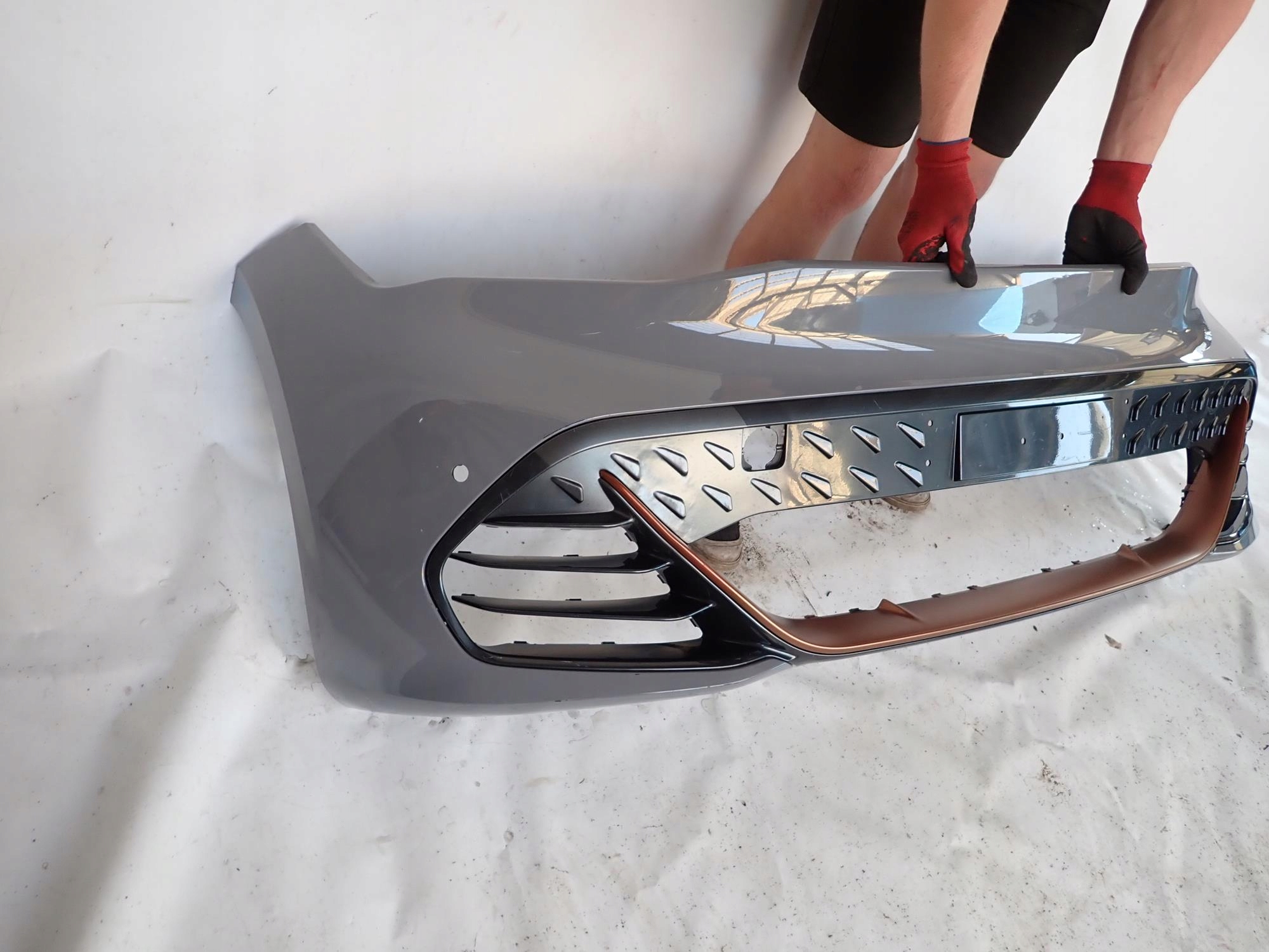 CUPRA BORN 21-> bumper front front PDC
