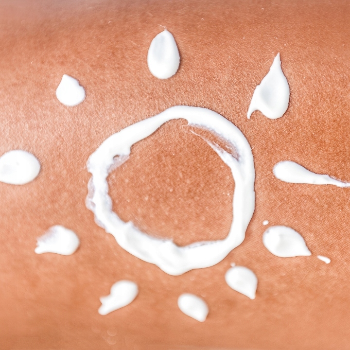 TURBOPRZYSPIESZACZ OPALANIA 150ML KOLASTYNA + OLEJEK NA SŁOŃCE SPF30 250ML Marka Kolastyna