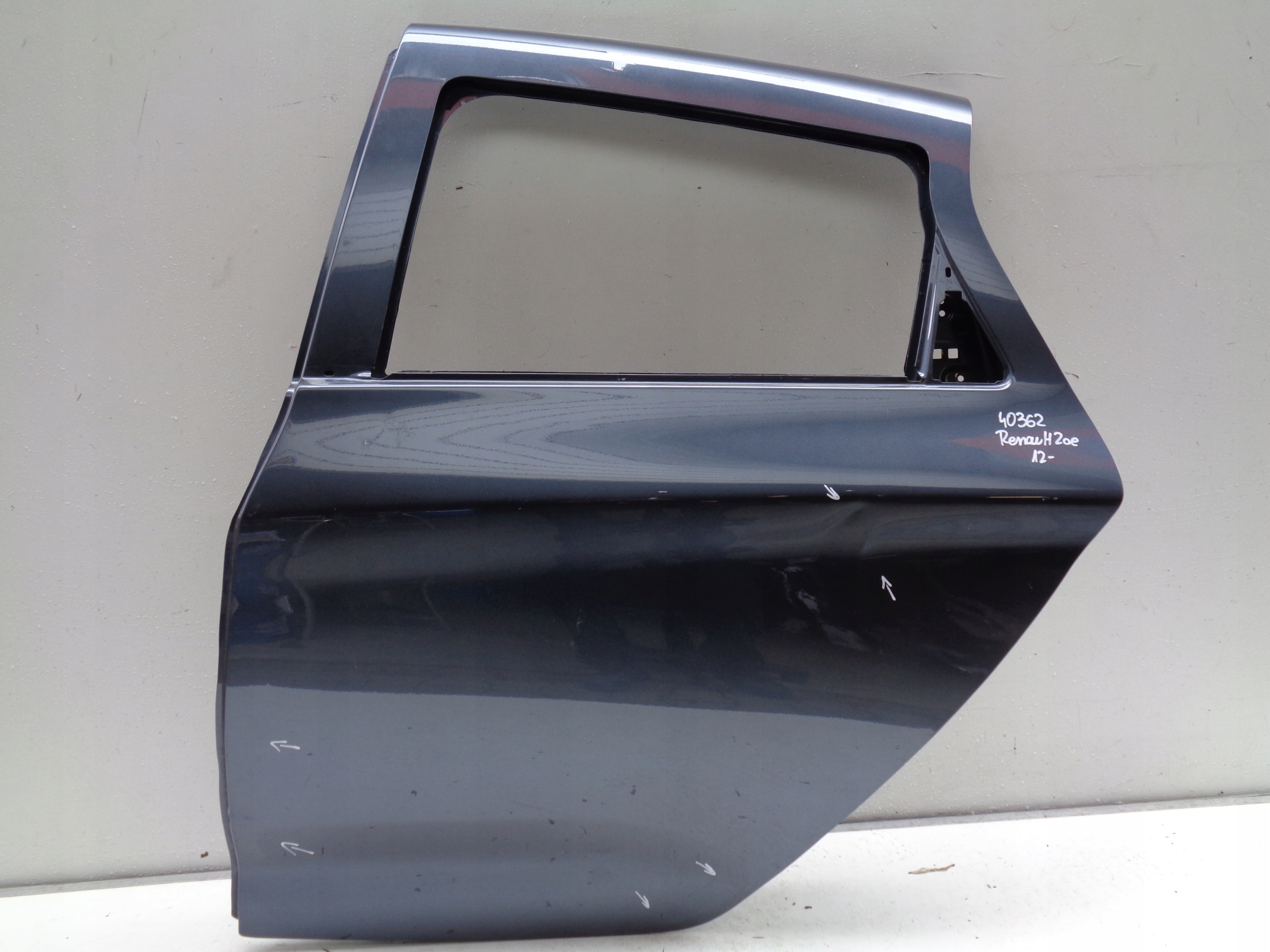 door left rear. RENAULT ZOE 12- NR 40362