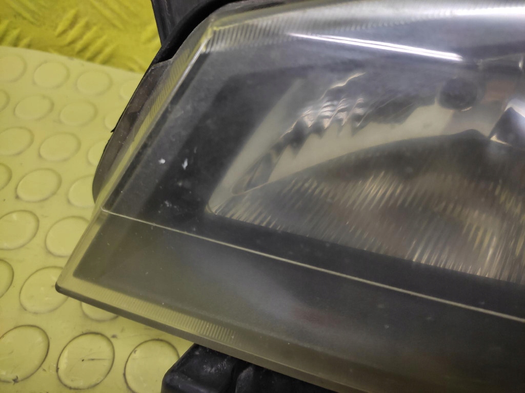 RENAULT LAGUNA II REFLEKTOR light right front 8200481196