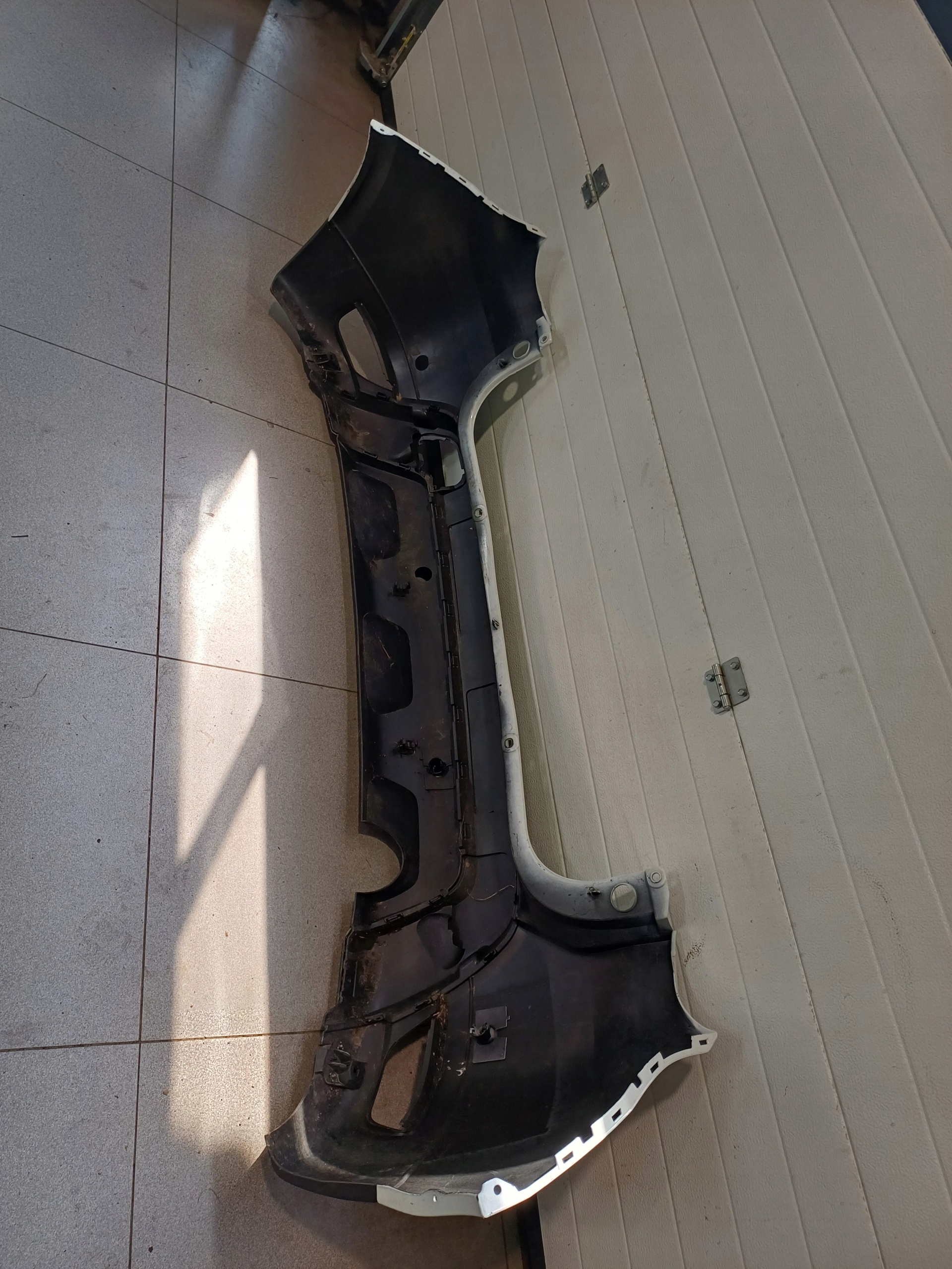 bumper rear part rear DACIA DUSTER 2 II 4 X PDC 850222027R