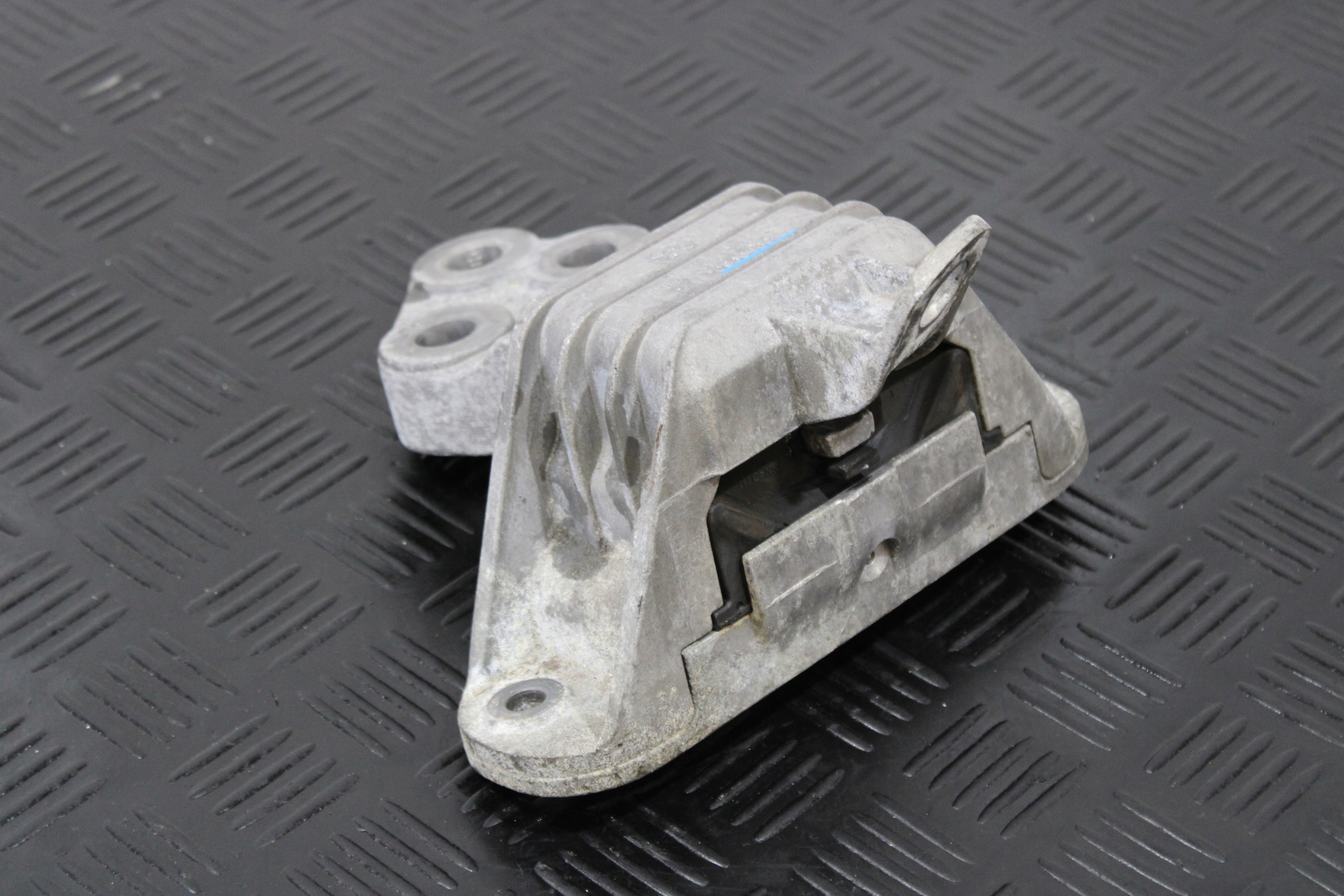 holder engine mount 20969909 OPEL AMPERA 1,4 BENZ