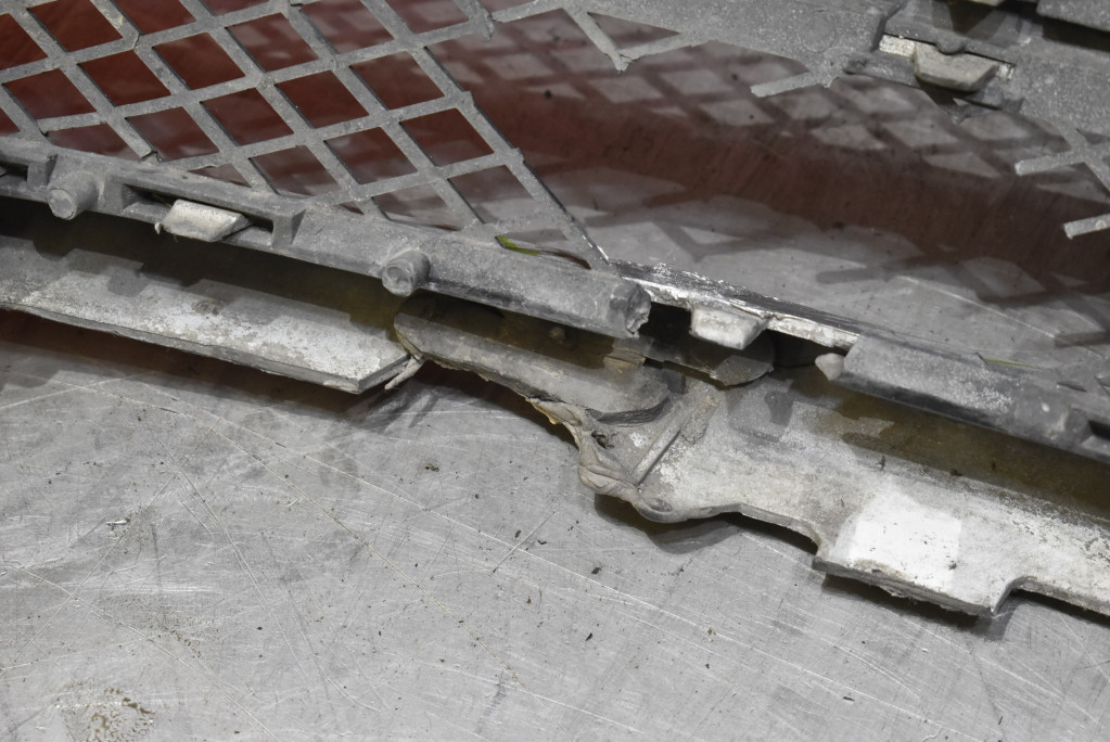 bumper front front SREBRNY VW NEW BEETLE 98-05