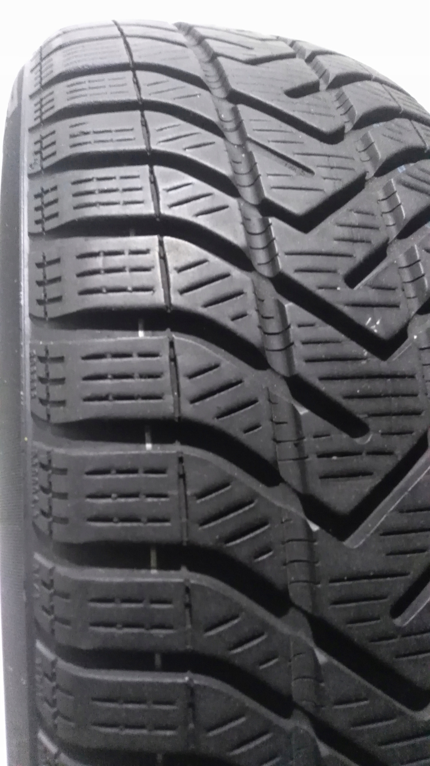 195/55R17 Pirelli Snow Control Winter 210 Serie 3 Marka Pirelli