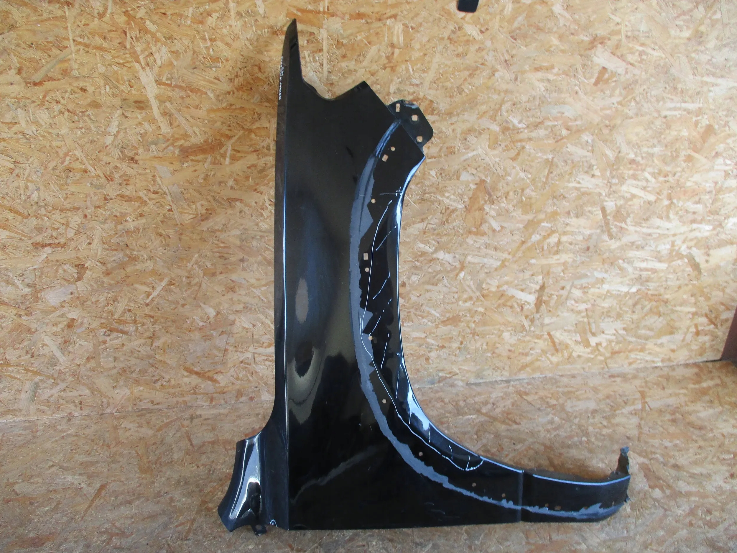 fender front right DODGE RAM 1500 19