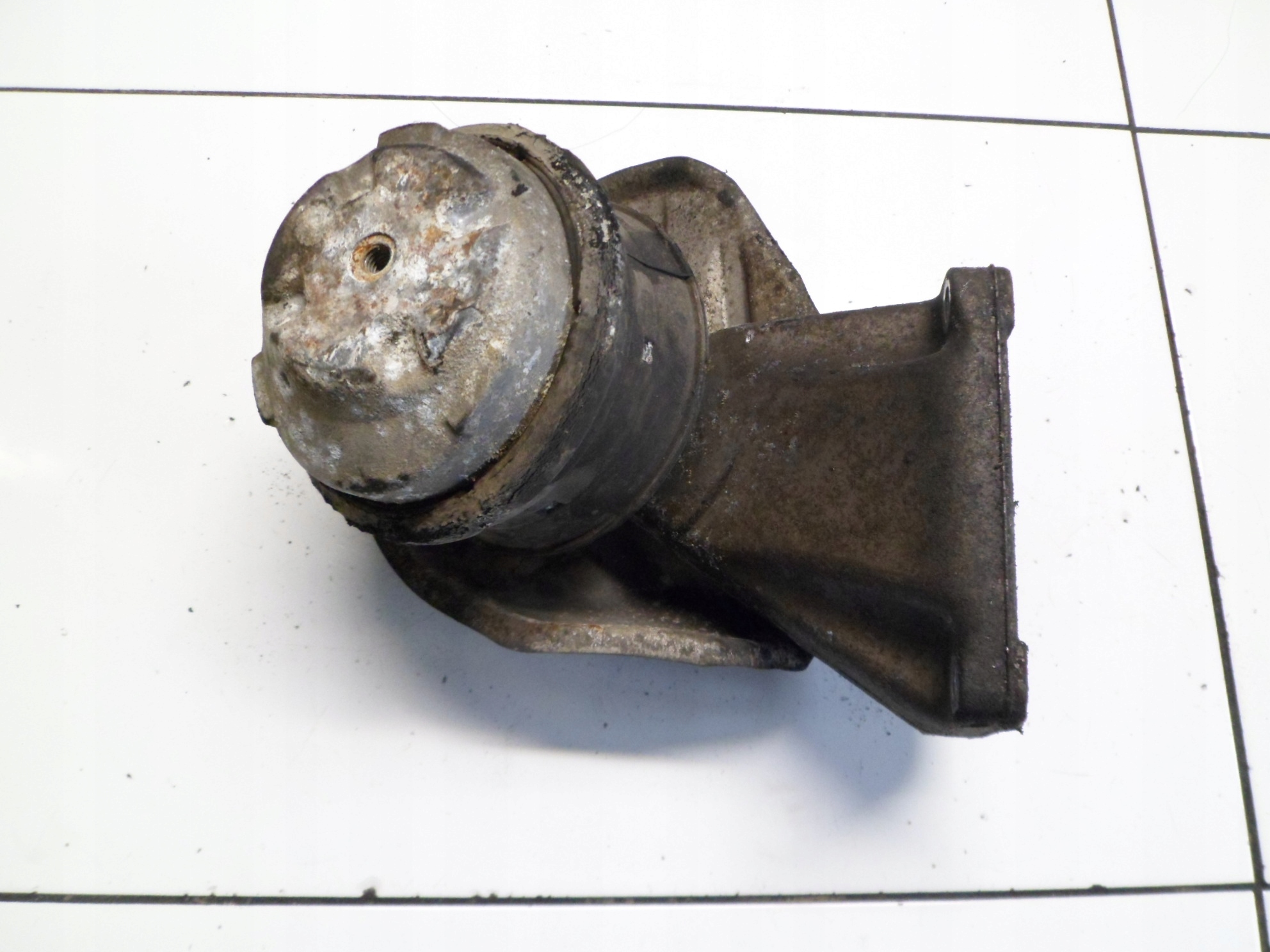 MERCEDES 3.2CDI 3.2 CDI holder A6062230104 engine mount