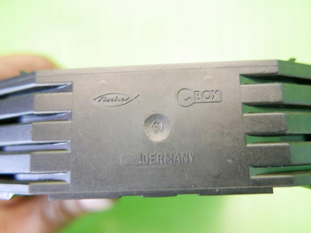 бардачок на CD opel Astra G II 00-04