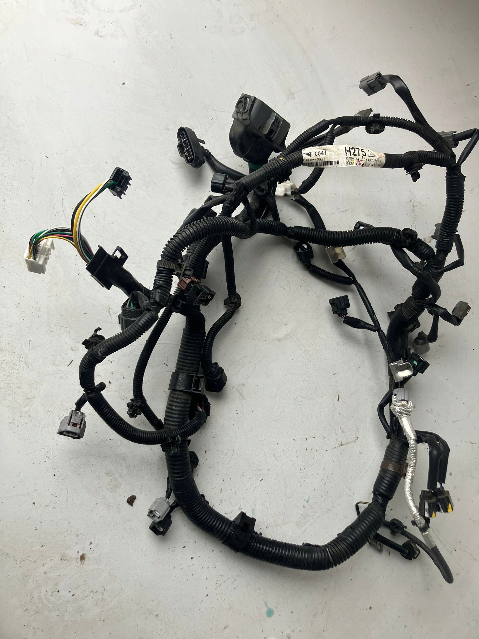 bundle motor wiring MITSUBISHI ECLIPSE CROSS 2.4B HYBRID 8541H275
