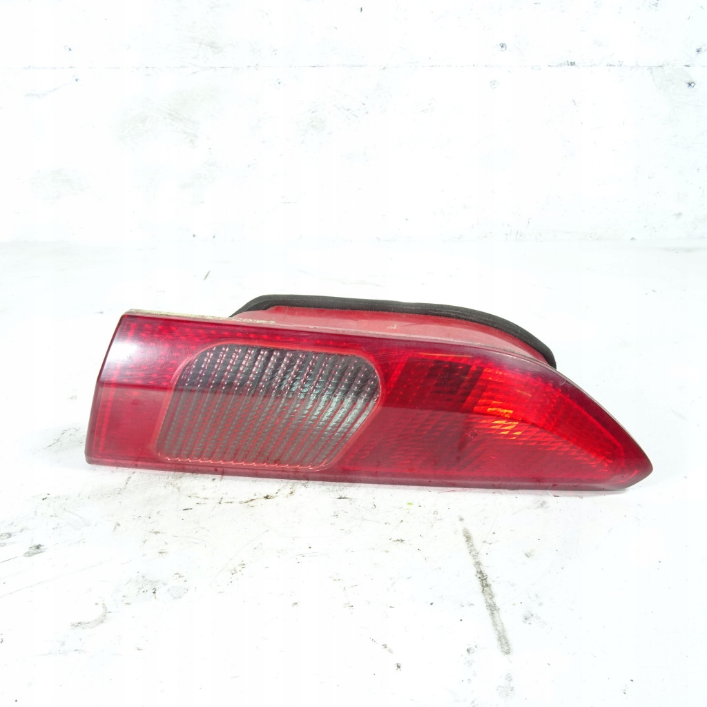 ALFA ROMEO 156 light rear part right to the bonnet