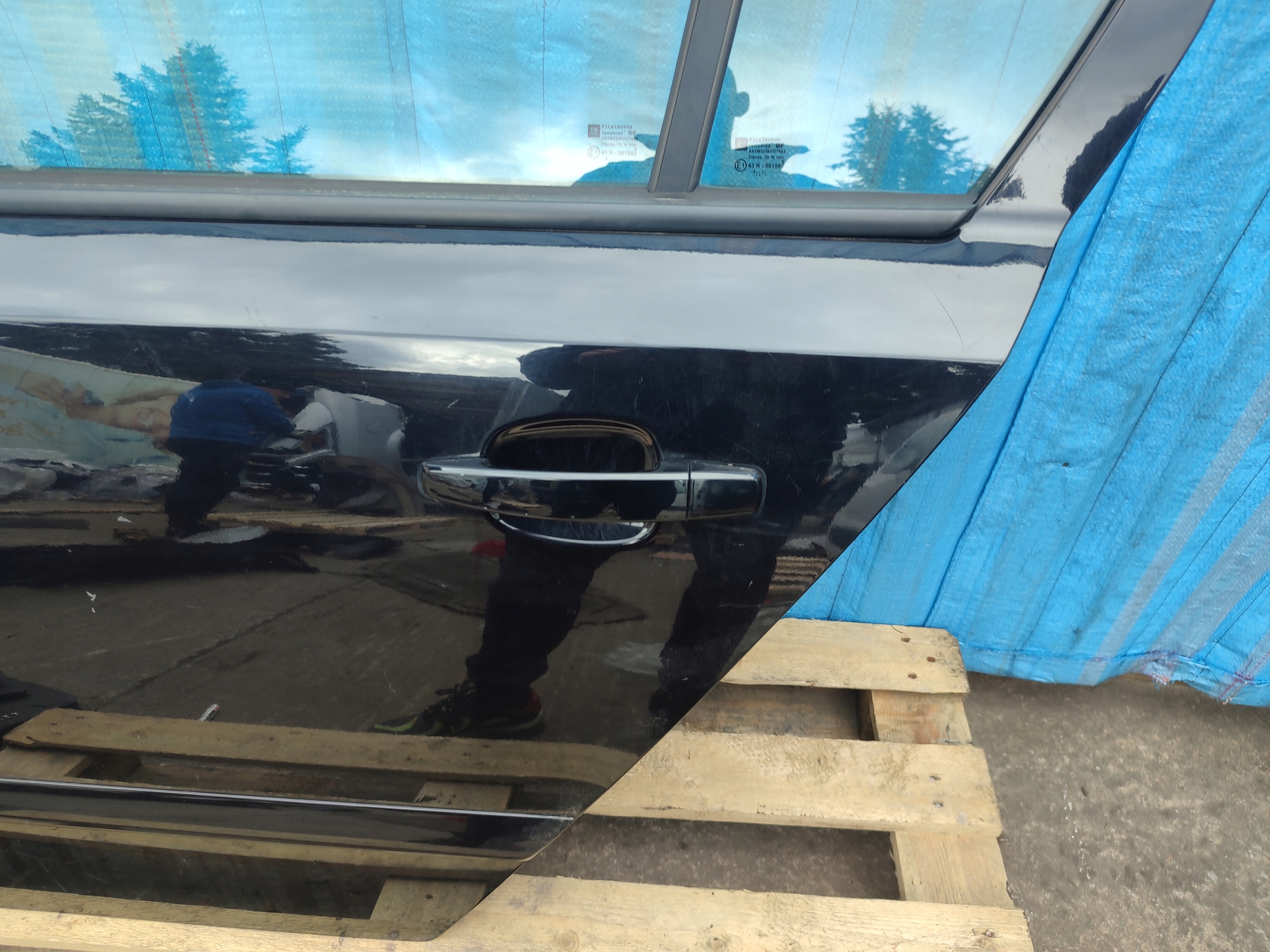 door left rear part left rear. Opel Astra H HB Z20R