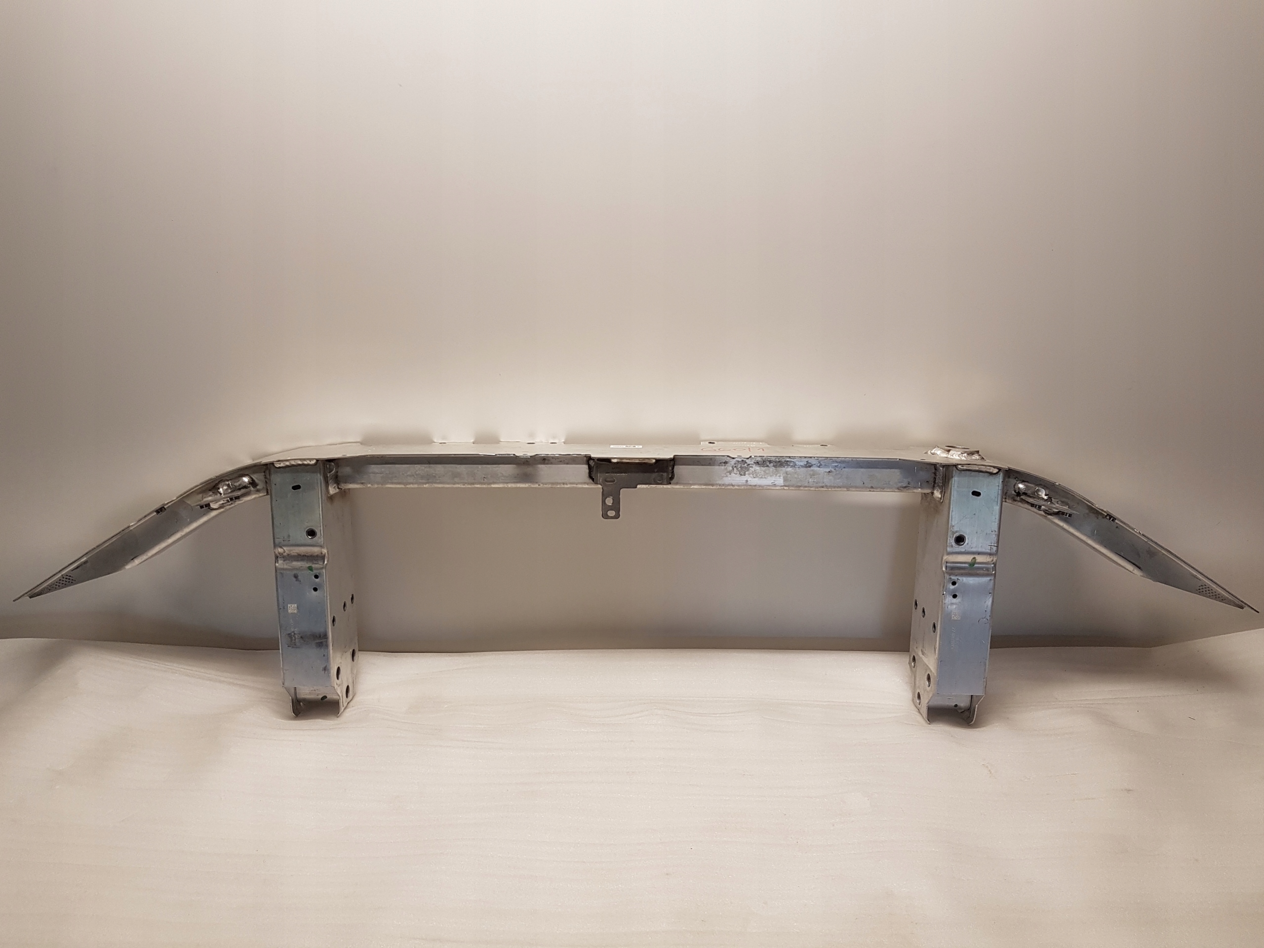 bumper support front BMW G60 G61 5A02FA9
