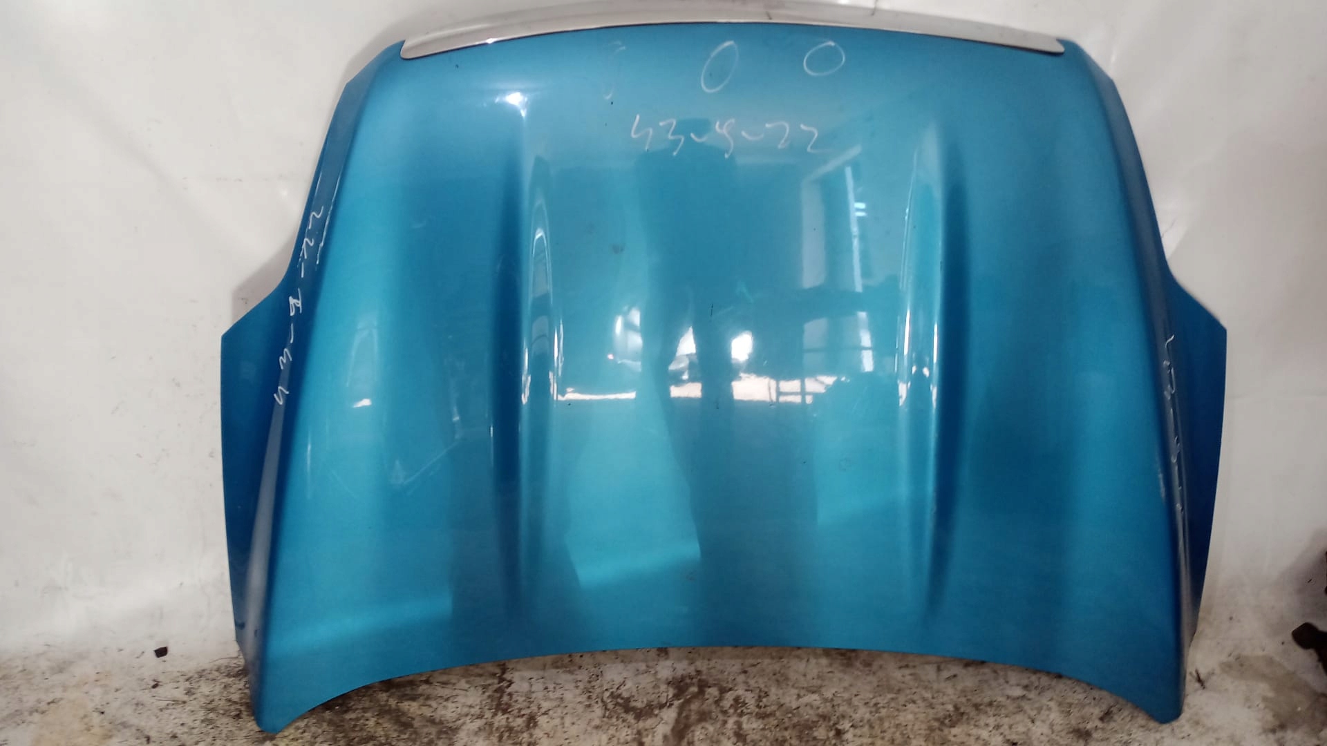 FORD Kuga MK1 08-12 H8 капот