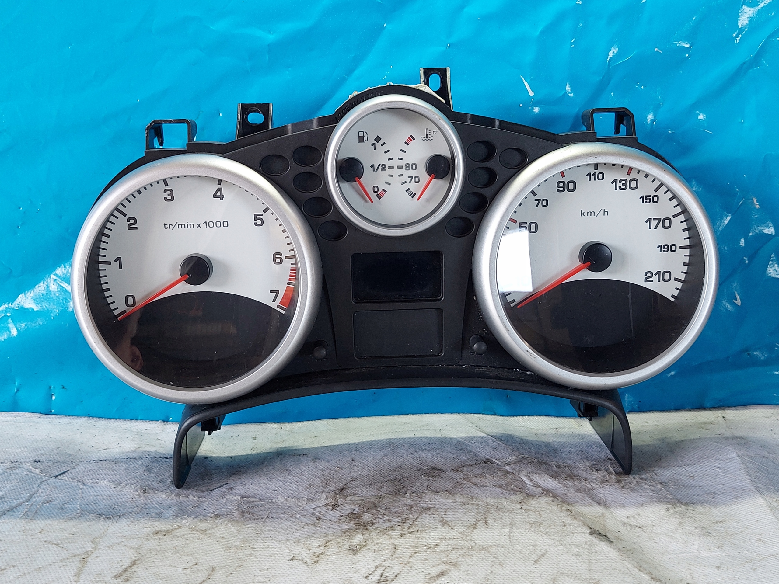 dials clock PEUGEOT 207 1.4 B A2C53065547