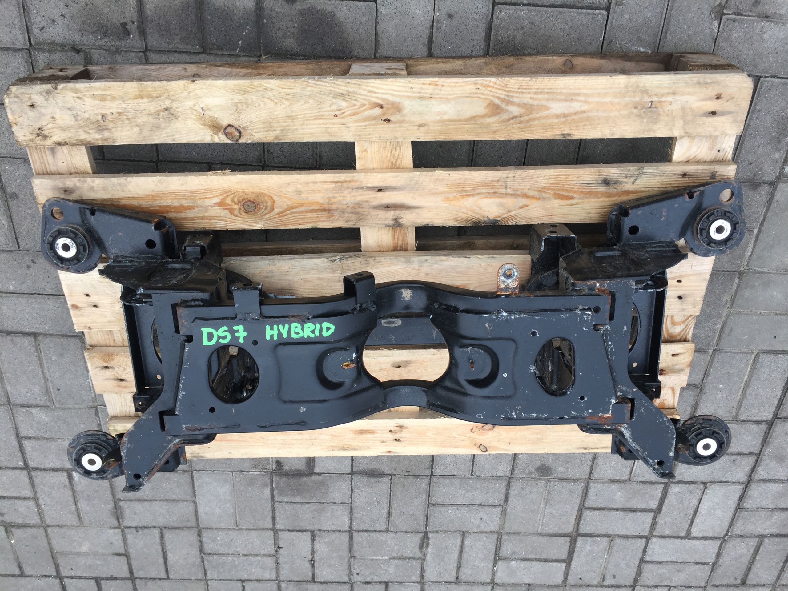 CITROEN DS7 HYBRYDA PLUG IN WÓZEK BELKA ZAWIESZENIE TYLNE