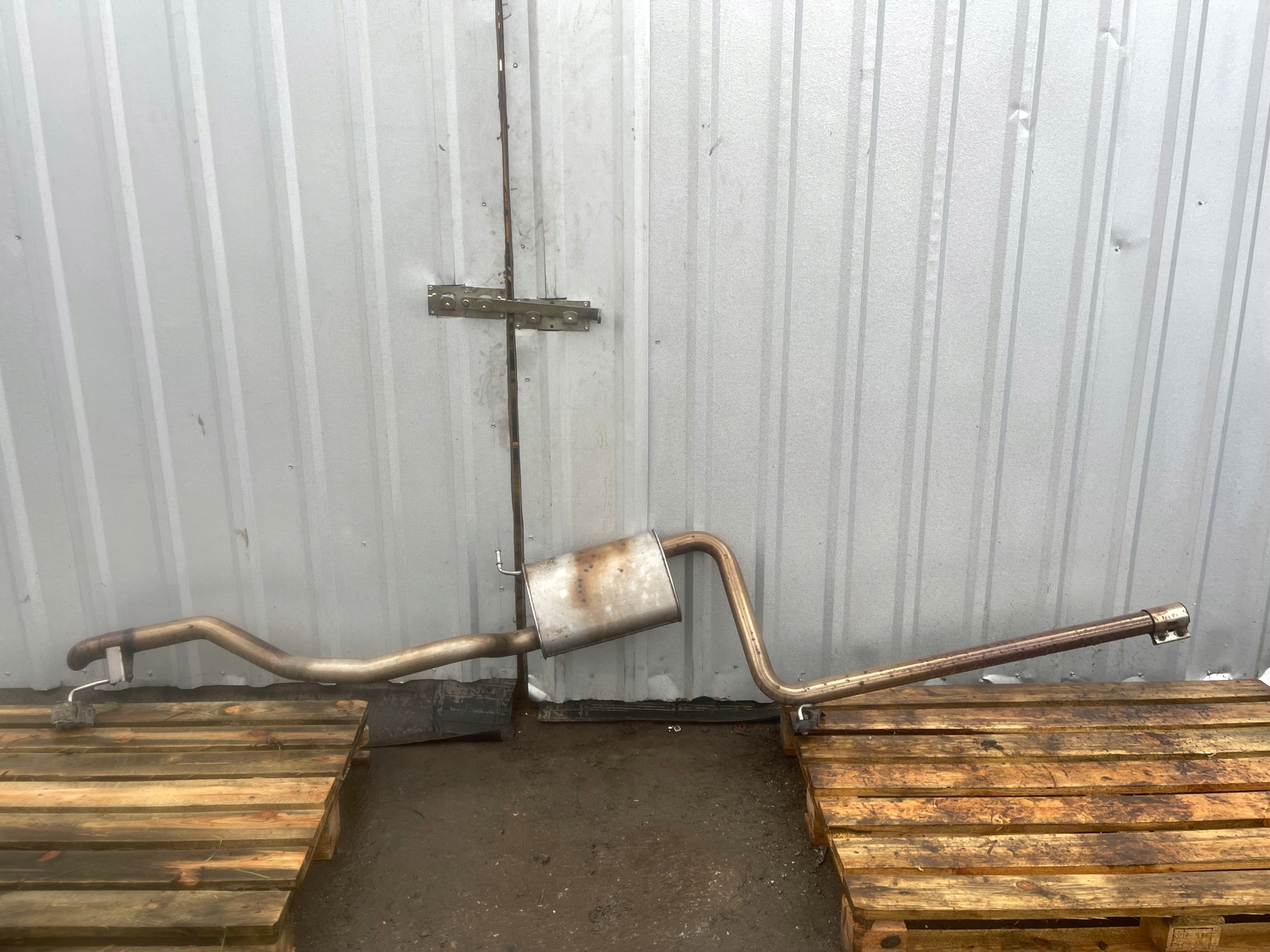 muffler, exhaust PASSAT B8 ARTEON 2.0 TDI 3Q0253411A