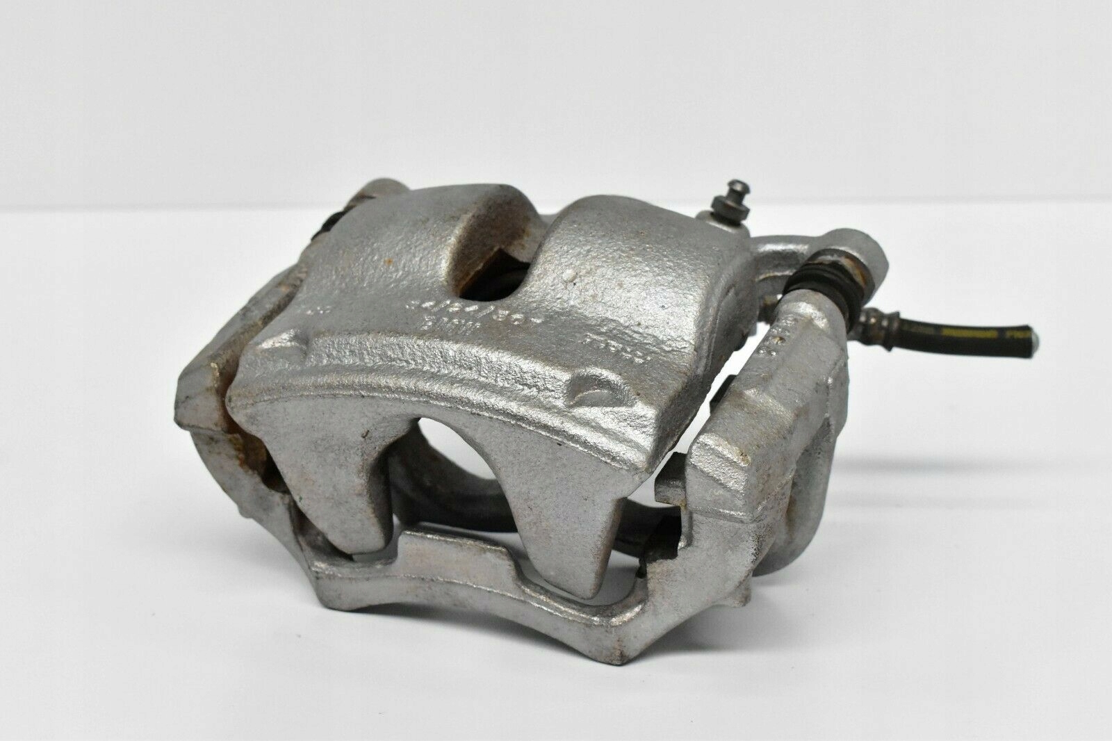 BMW X2 F39 F40 X1 F48 Zacisk Hamulca Lewy Przedni