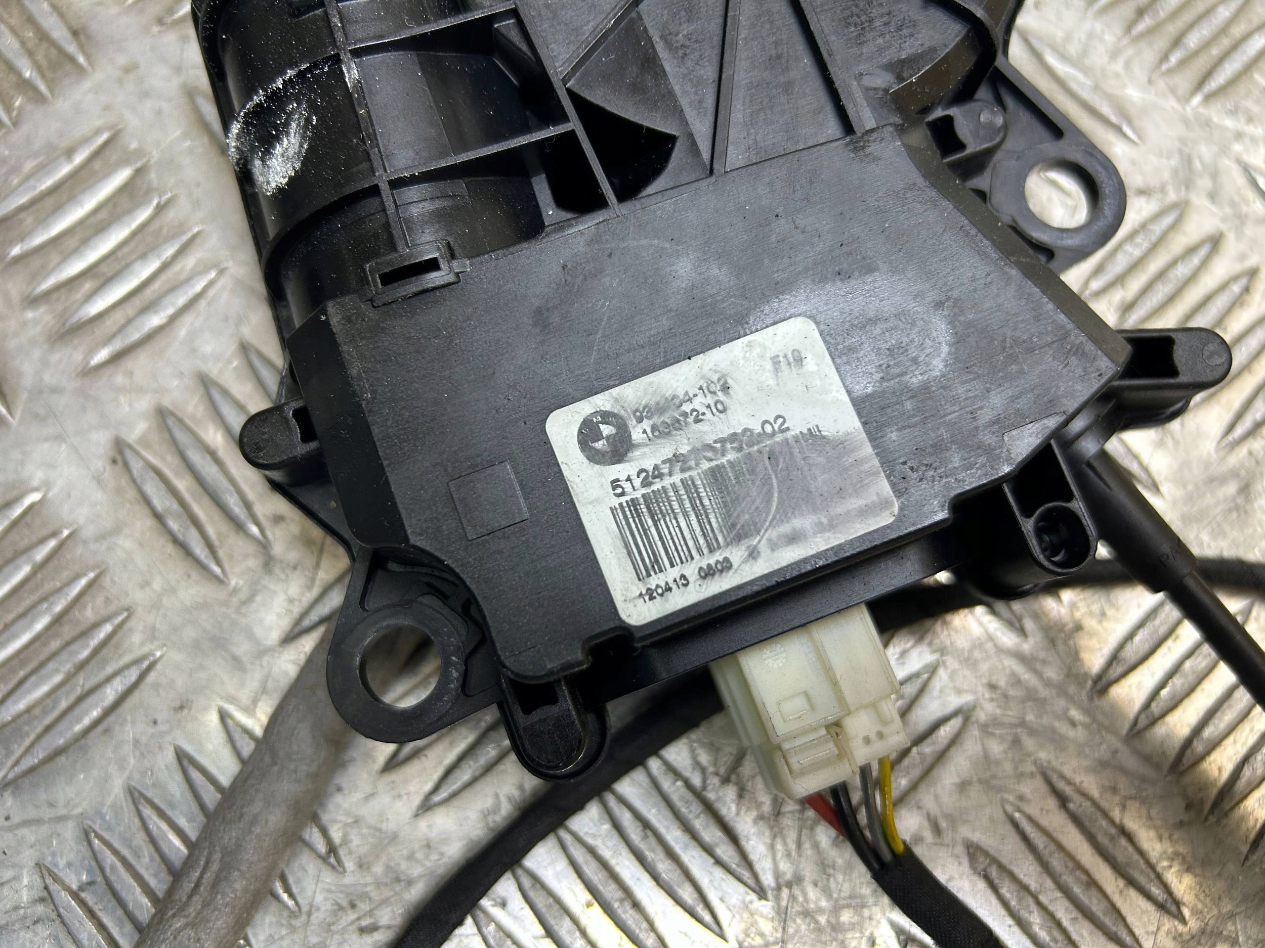 damper Dociag electrical bonnet BMW 5 F10 2013 7273752
