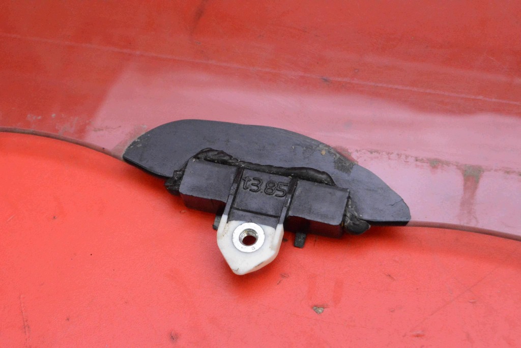 window side left front front TOYOTA COROLLA E18 13-18