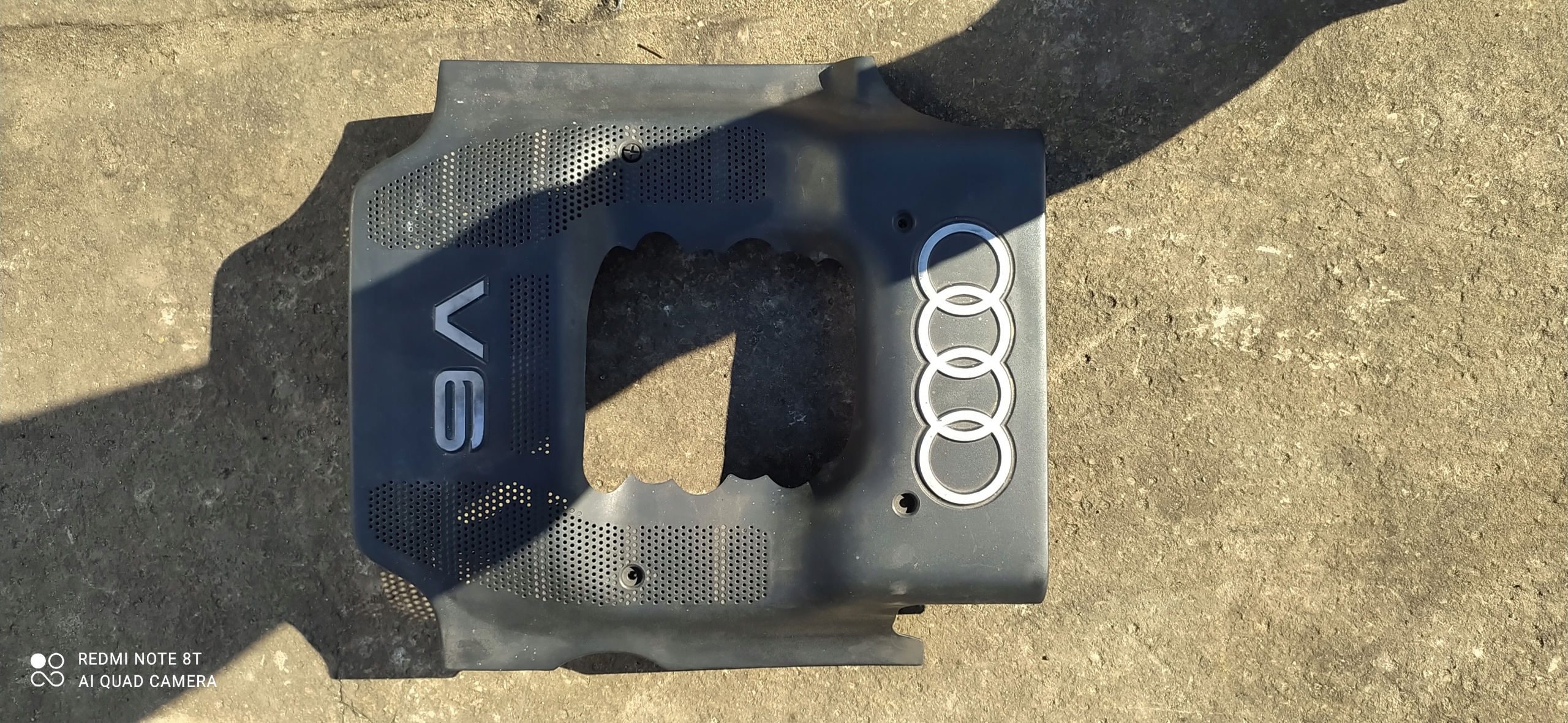 078103927 AUDI A4 A6 A8 motor cover passat V6