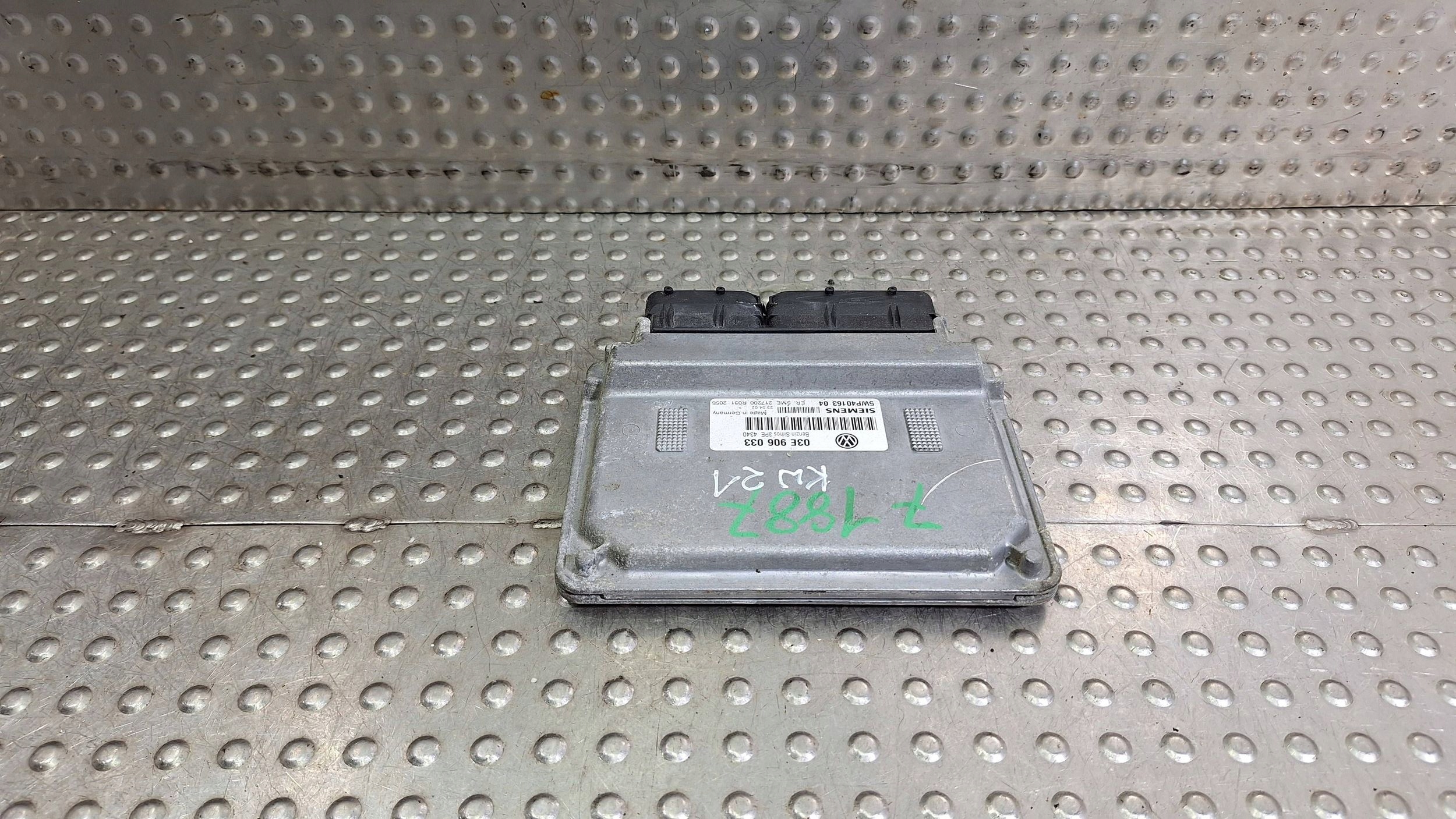 computer Centralina Motore 03E906033 VW POLO IV 9N FABIA e 1.2B