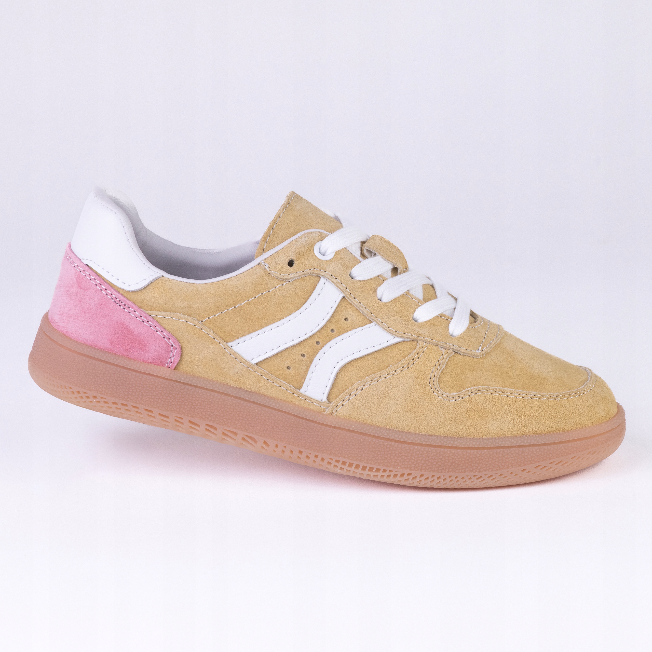 Dámské sportovní kožené tenisky GD-XF-223 semiš, lehké, žluté, velikost 37