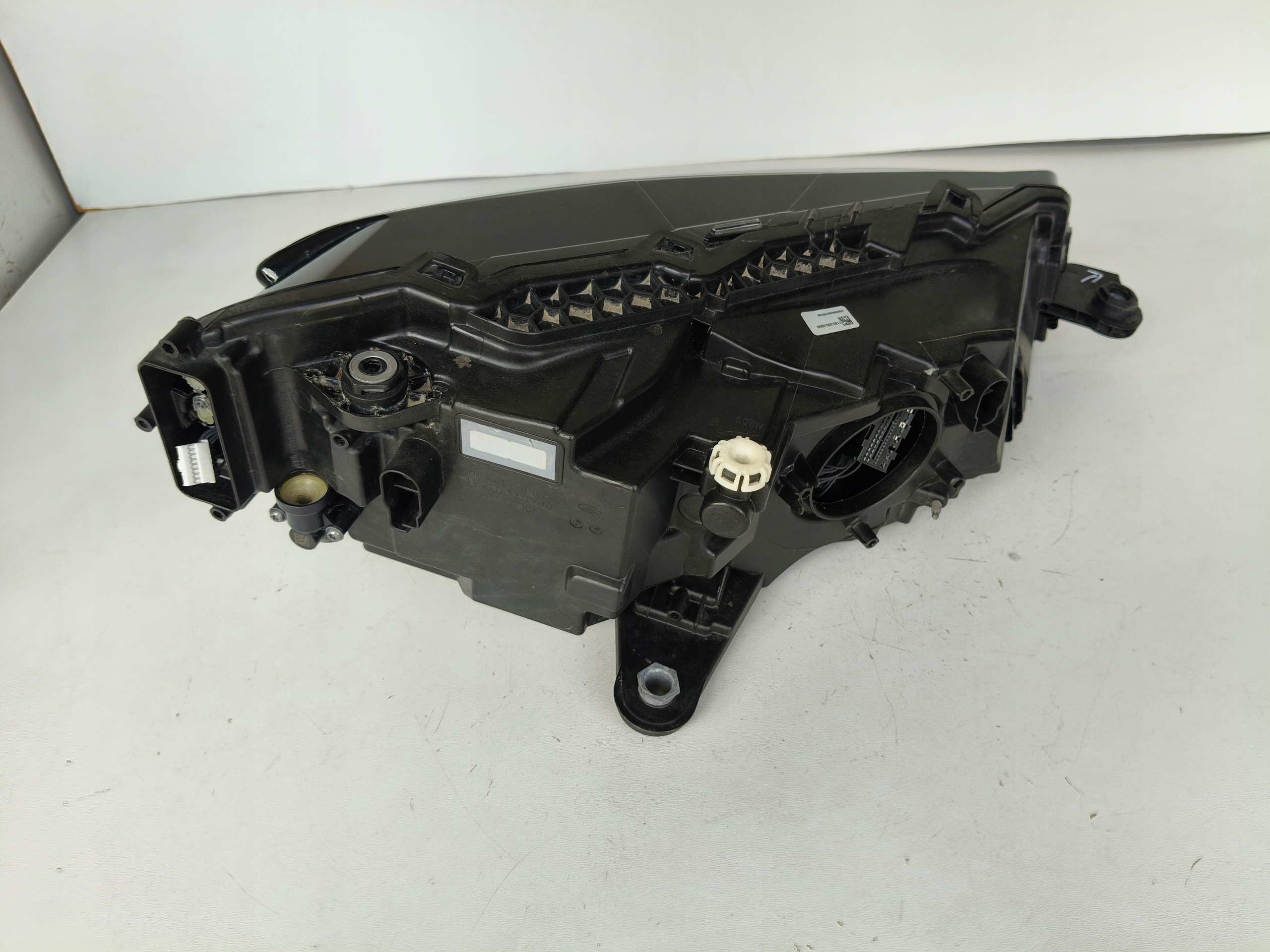 light left REFLEKTOR SKODA SUPERB III 3 3V 3V0 19- LIFT FULL LED