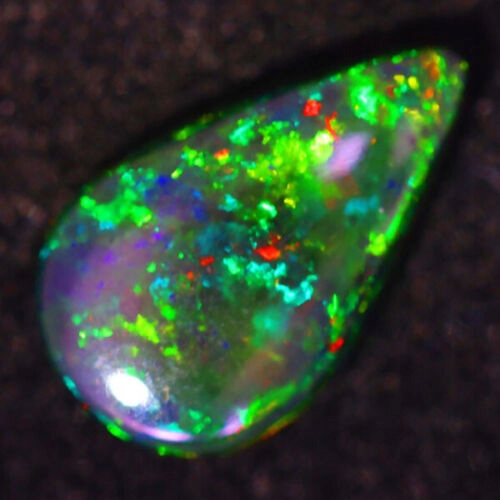 Etiopský opál černý 3,54 ct na prstýnek