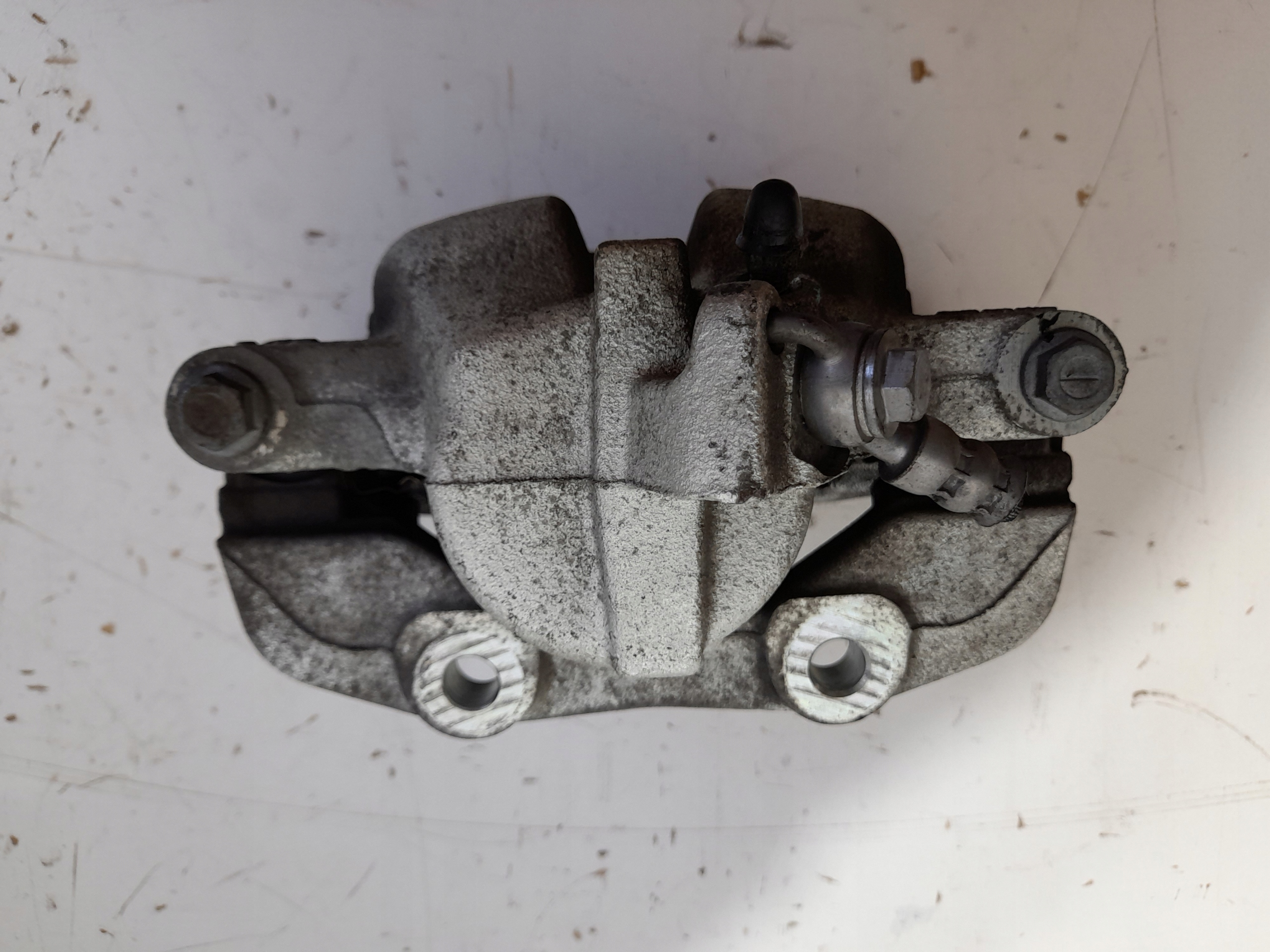 PEUGEOT 208 II caliper brake front right L94145 (B39