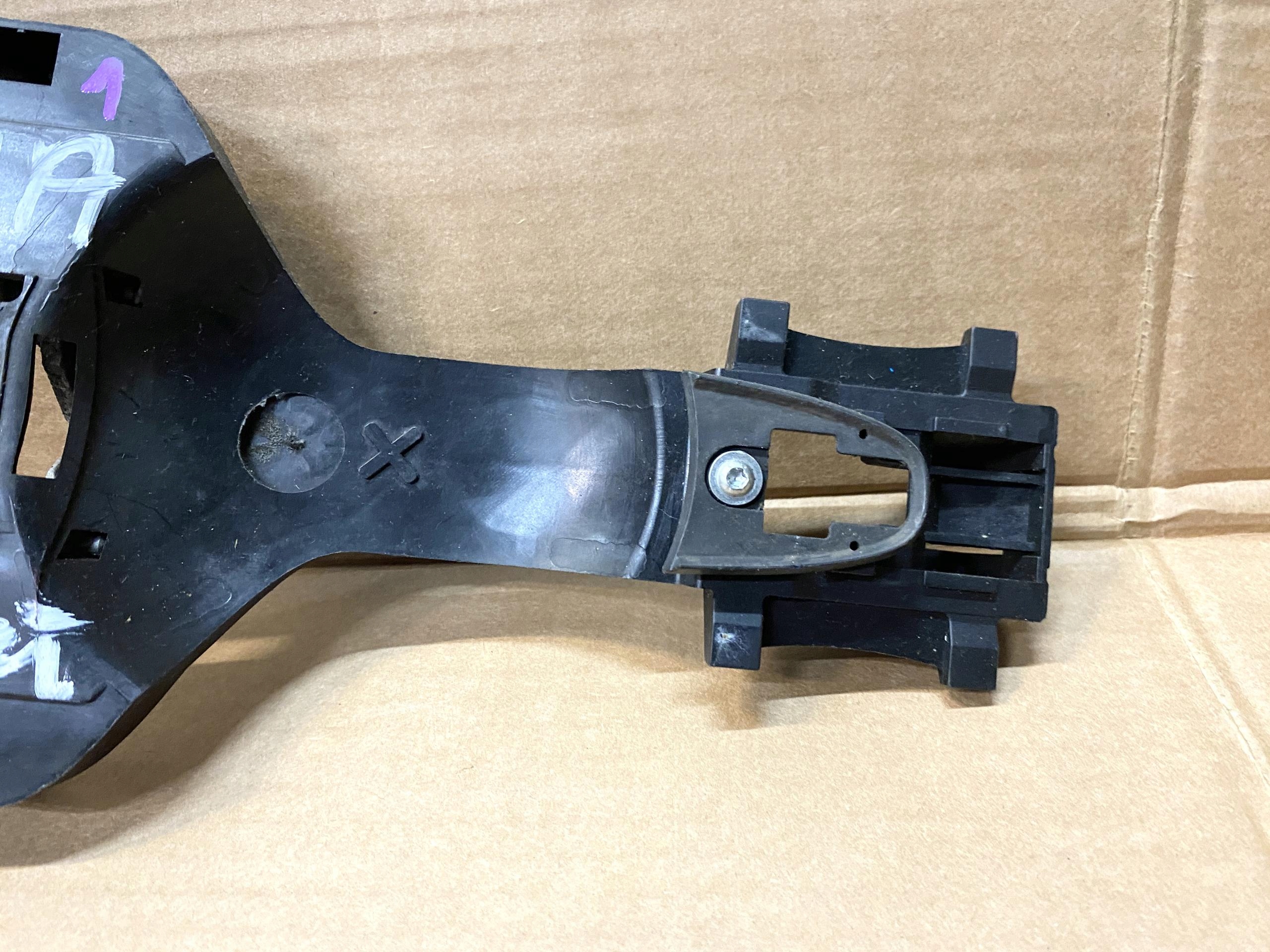 CRAFTER SPRINTER 906 06- holder support handles front left door left