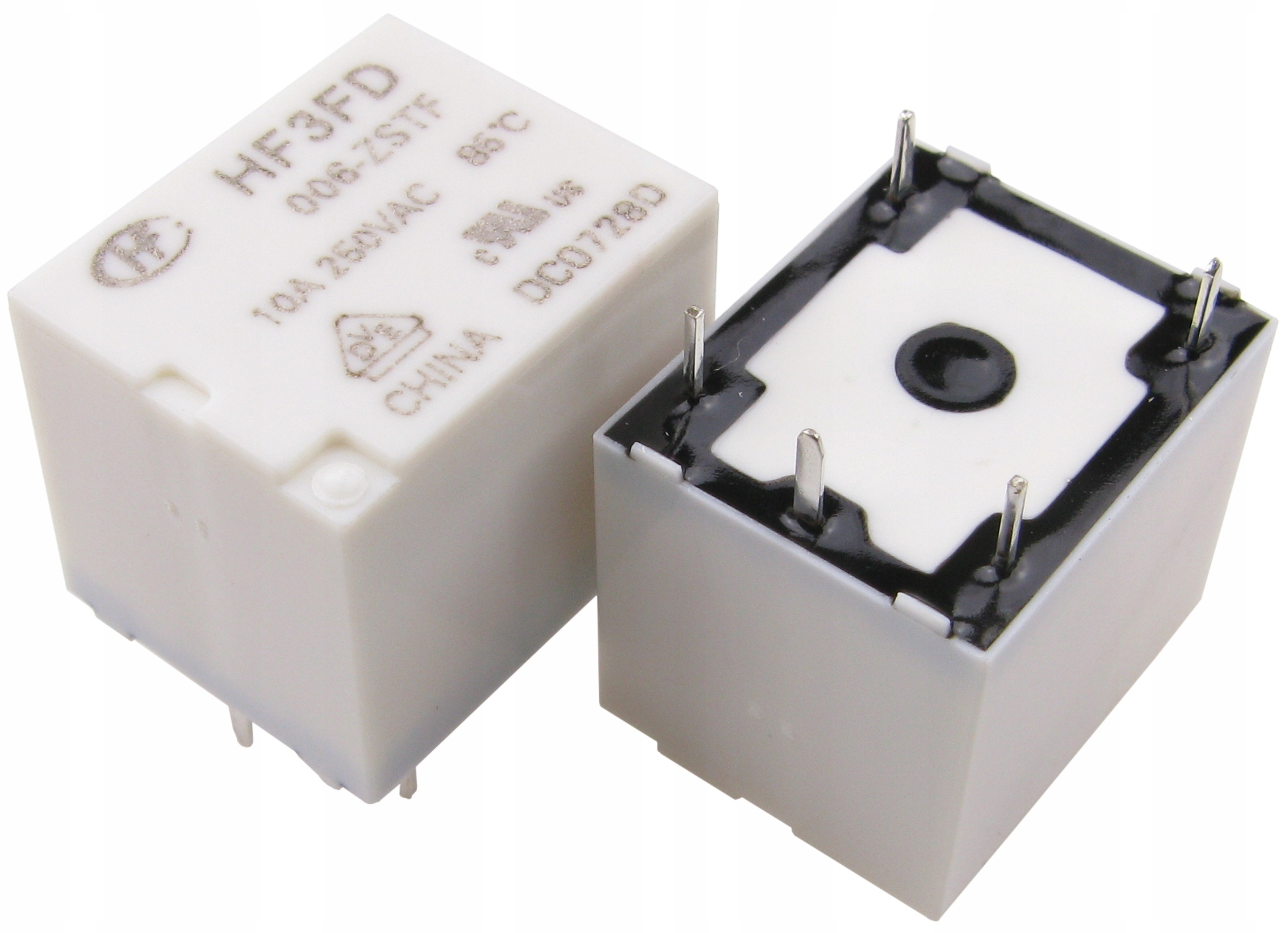 

Przekaźnik 6V HF3FD-006-ZSTF 10A/250VAC /4553
