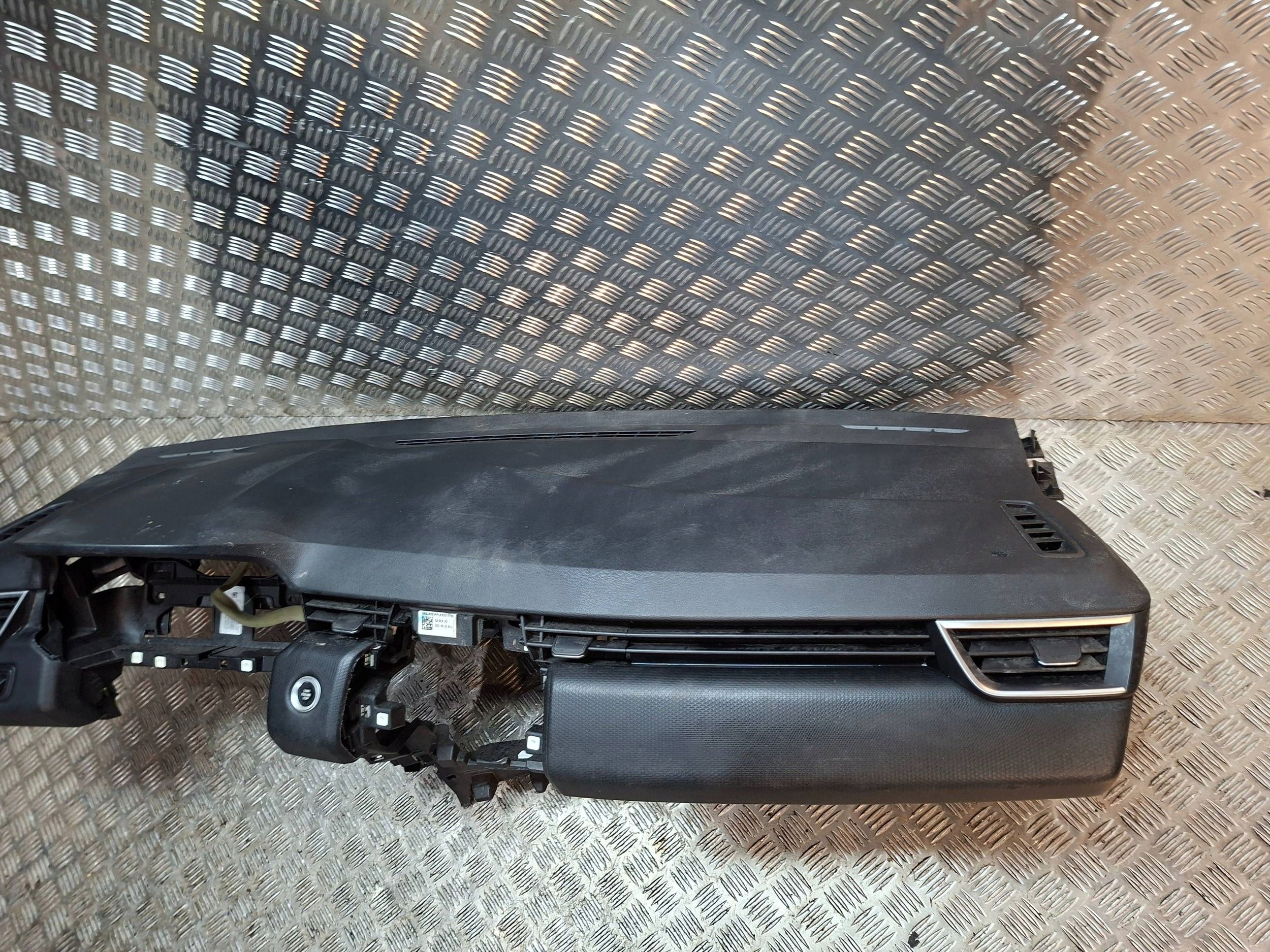 dashboard console passenger airbag 681009207R RENAULT CLIO V 2019