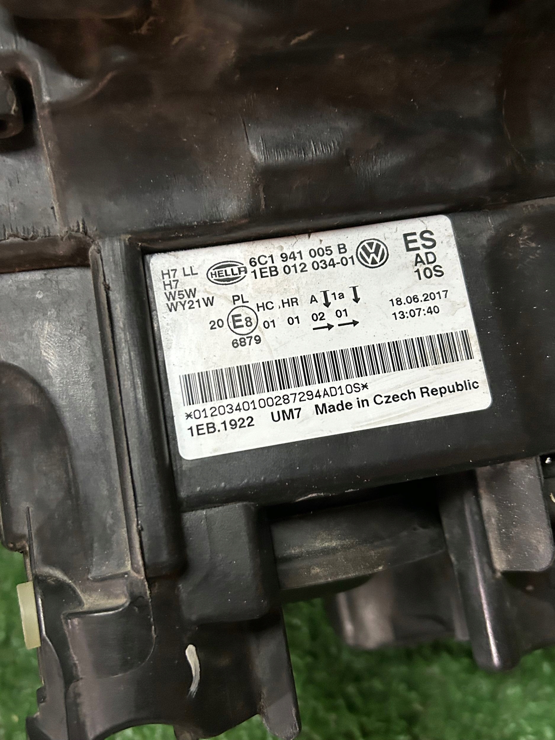 REFLEKTOR left VW POLO V lift 6C 14- nr:129