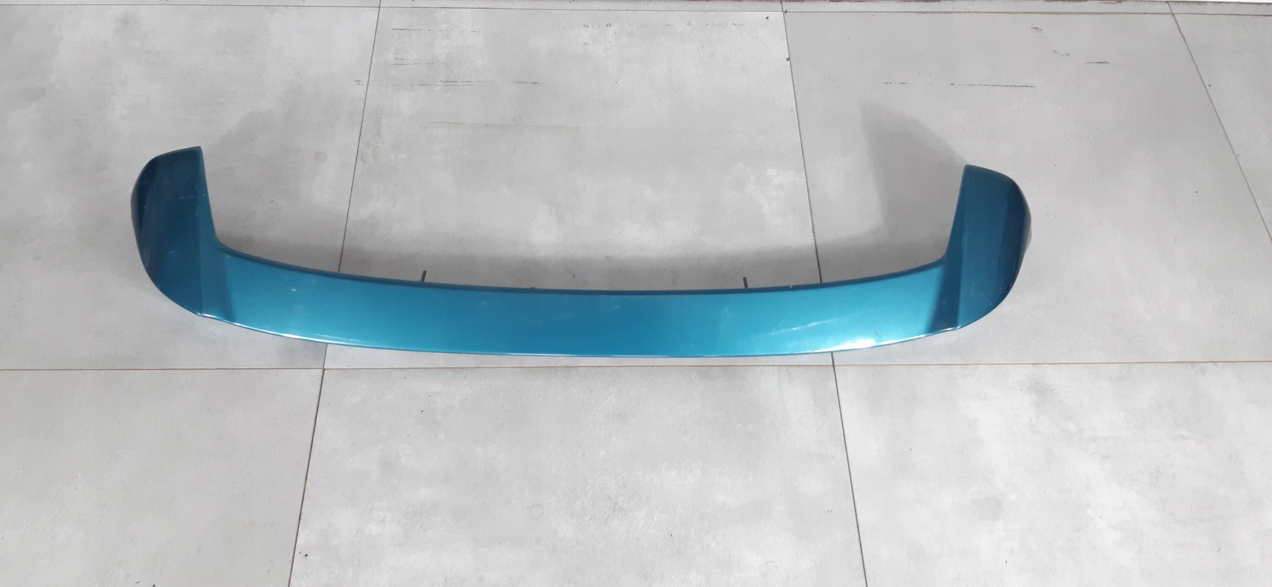 MAZDA PREMACY SPOILER LOTKA ŚWIATŁO STOP C10051961