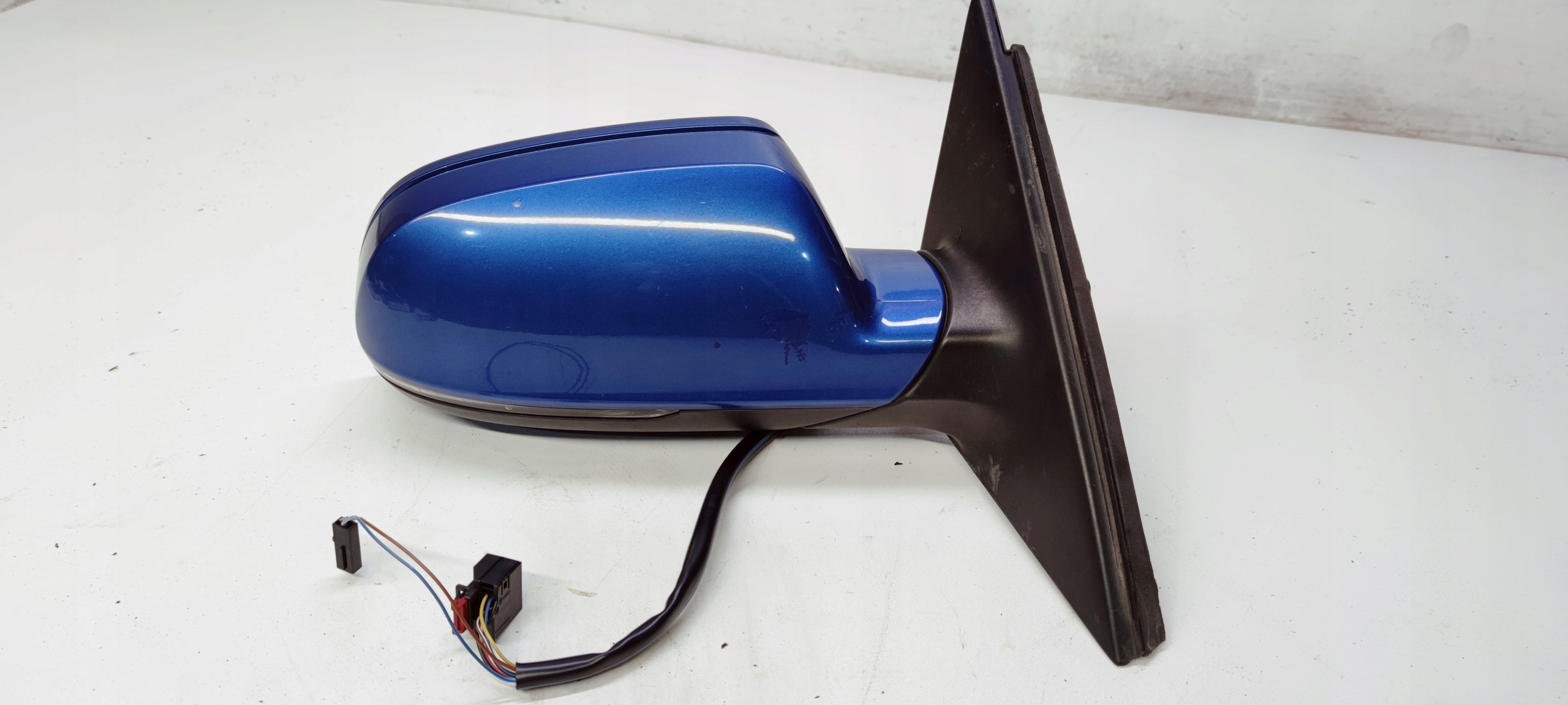mirror exterior right AUDI A4 B8 LX5V 6+2 UK