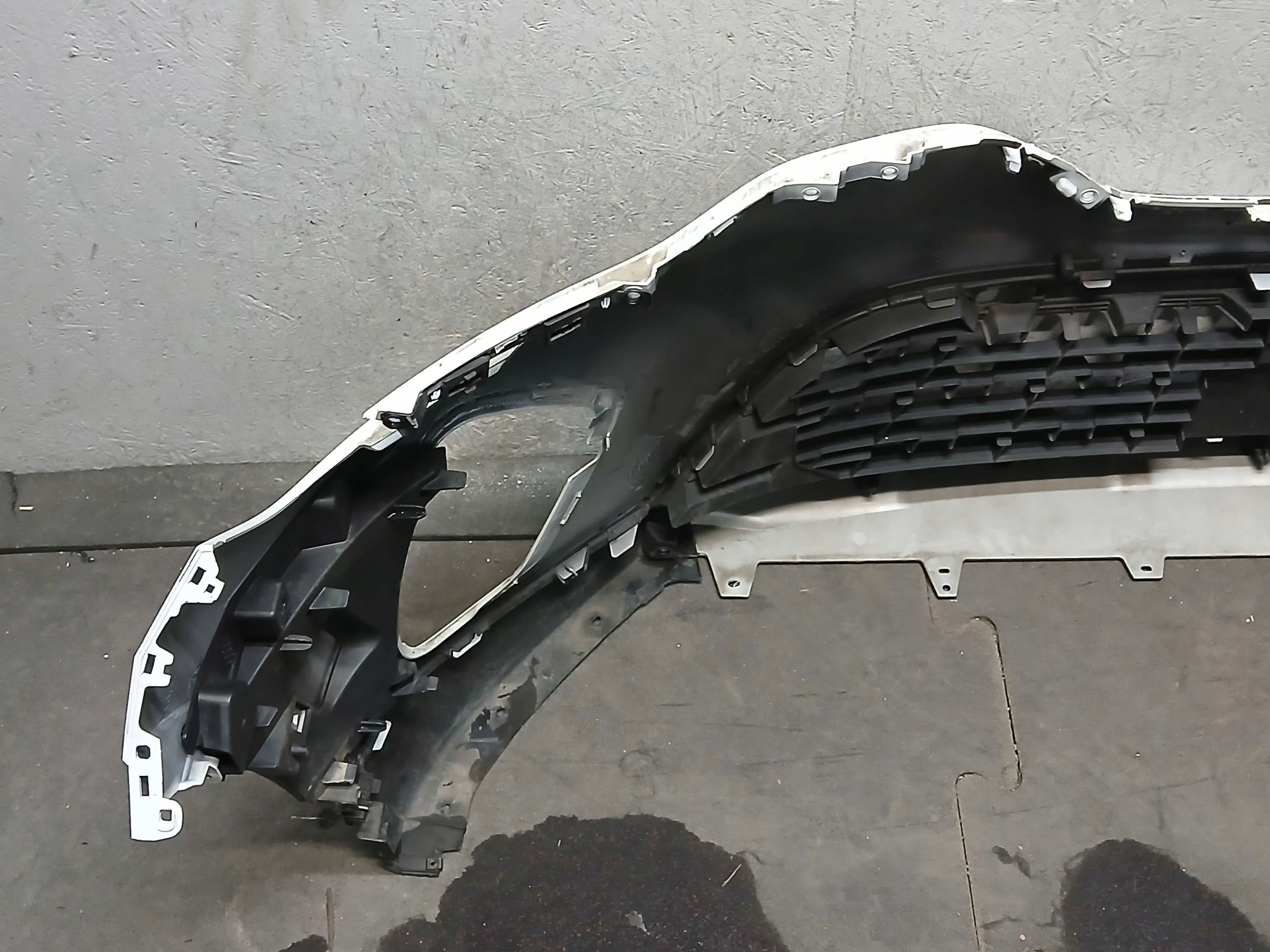 nárazník předek RENAULT CAPTUR II 2 18