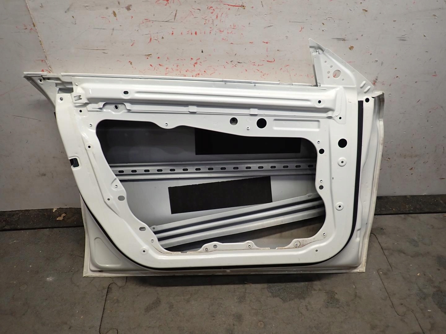 door front front left MERCEDES CLA W117 2013- A1177220110