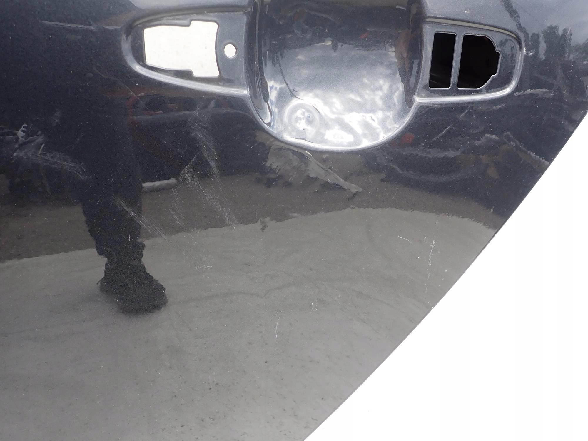 VOLVO V60 and 1 10-18 door rear part rear. left