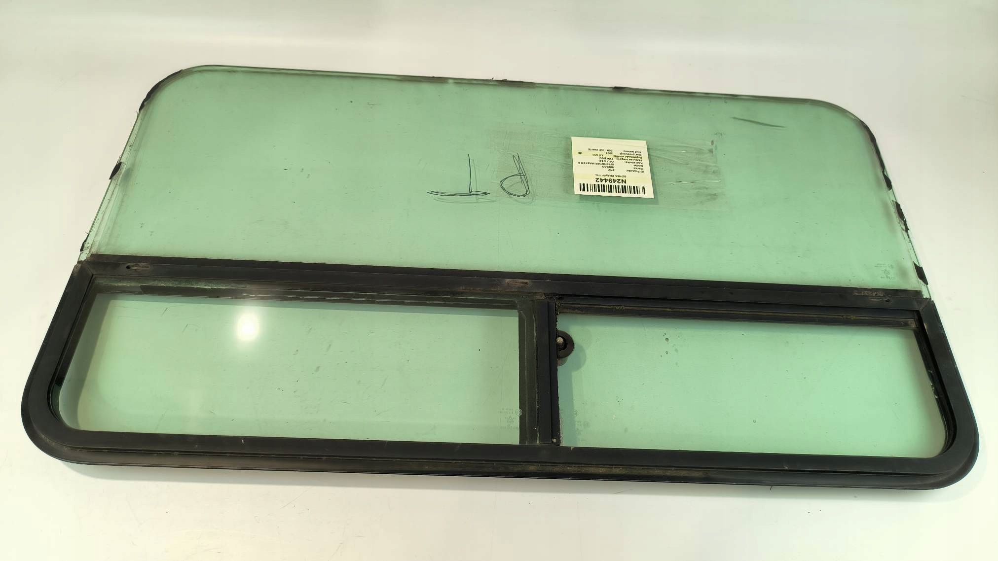 window right rear part NISSAN INTERSTAR MASTER II