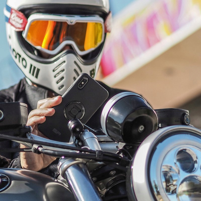 SP CONNECT ZESTAW ETUI + UCHWYT NA KIEROWNICĘ NA TELEFON IPHONE 13 MINI Marka SP Connect