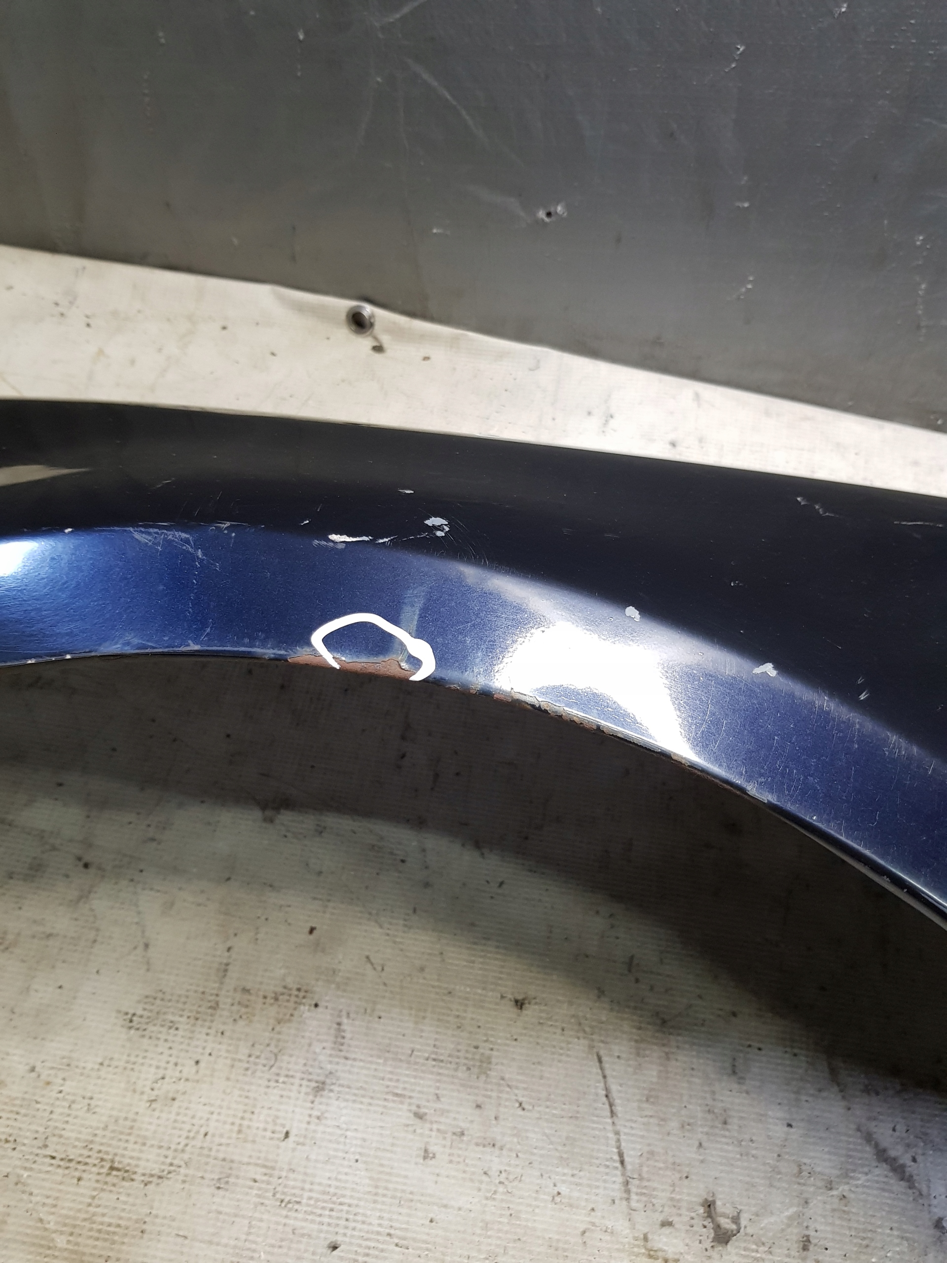 fender LEXUS IS 2 left front graphitic